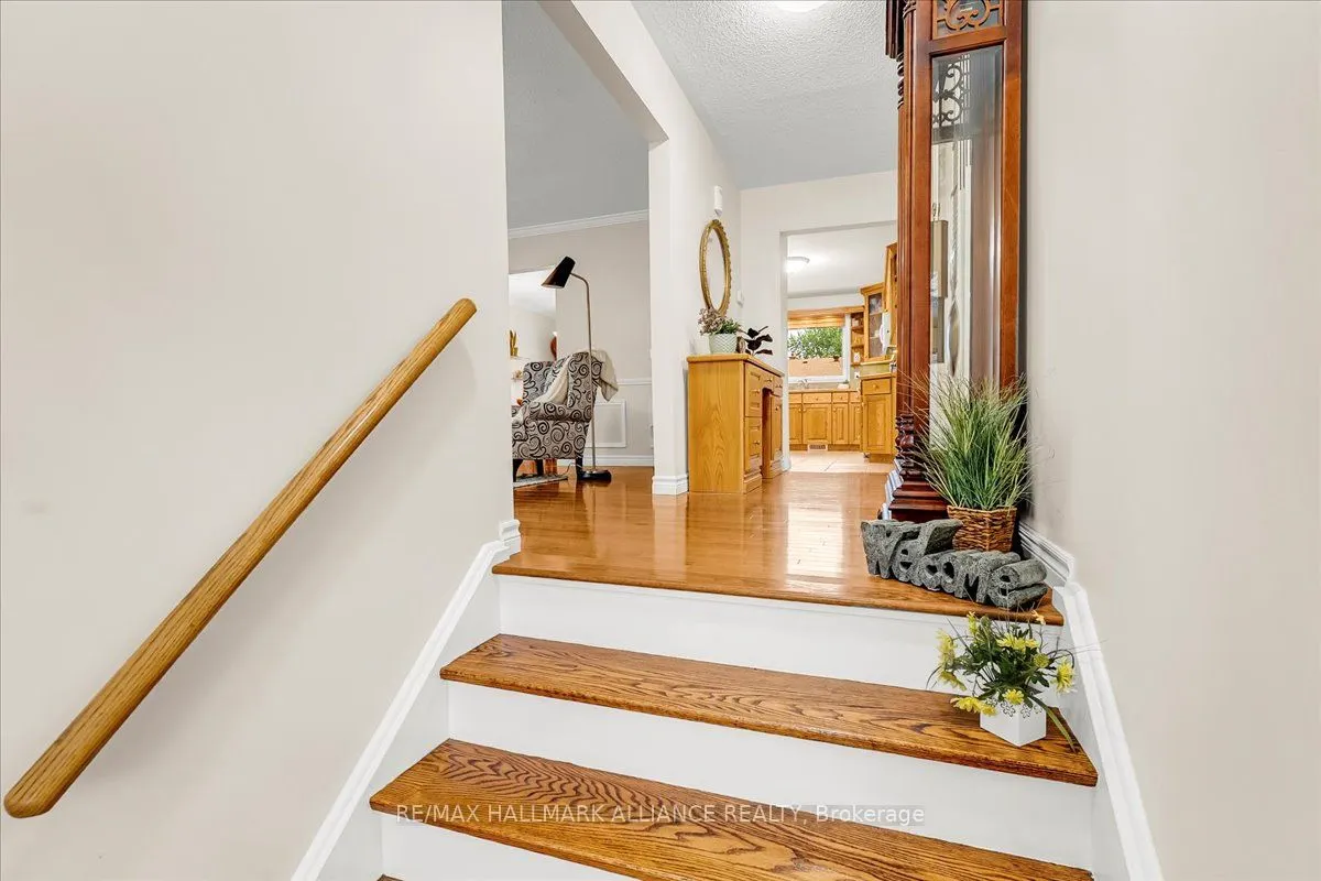26 Lockton Crescent