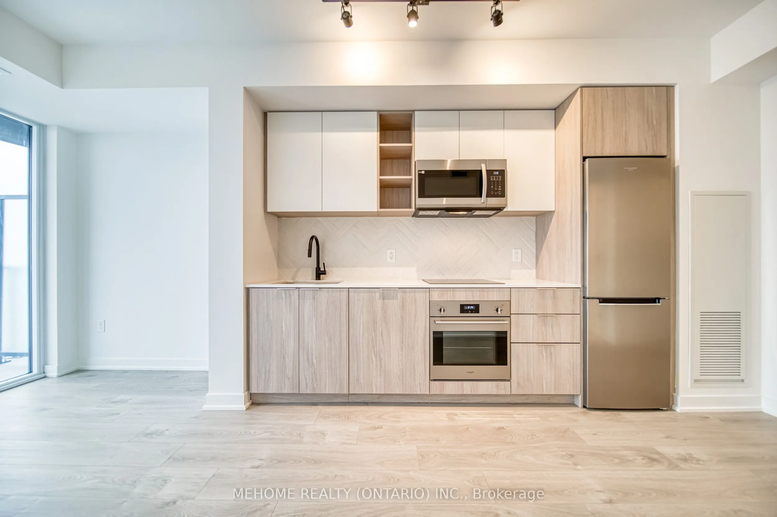 36 Zorra Street, #1707