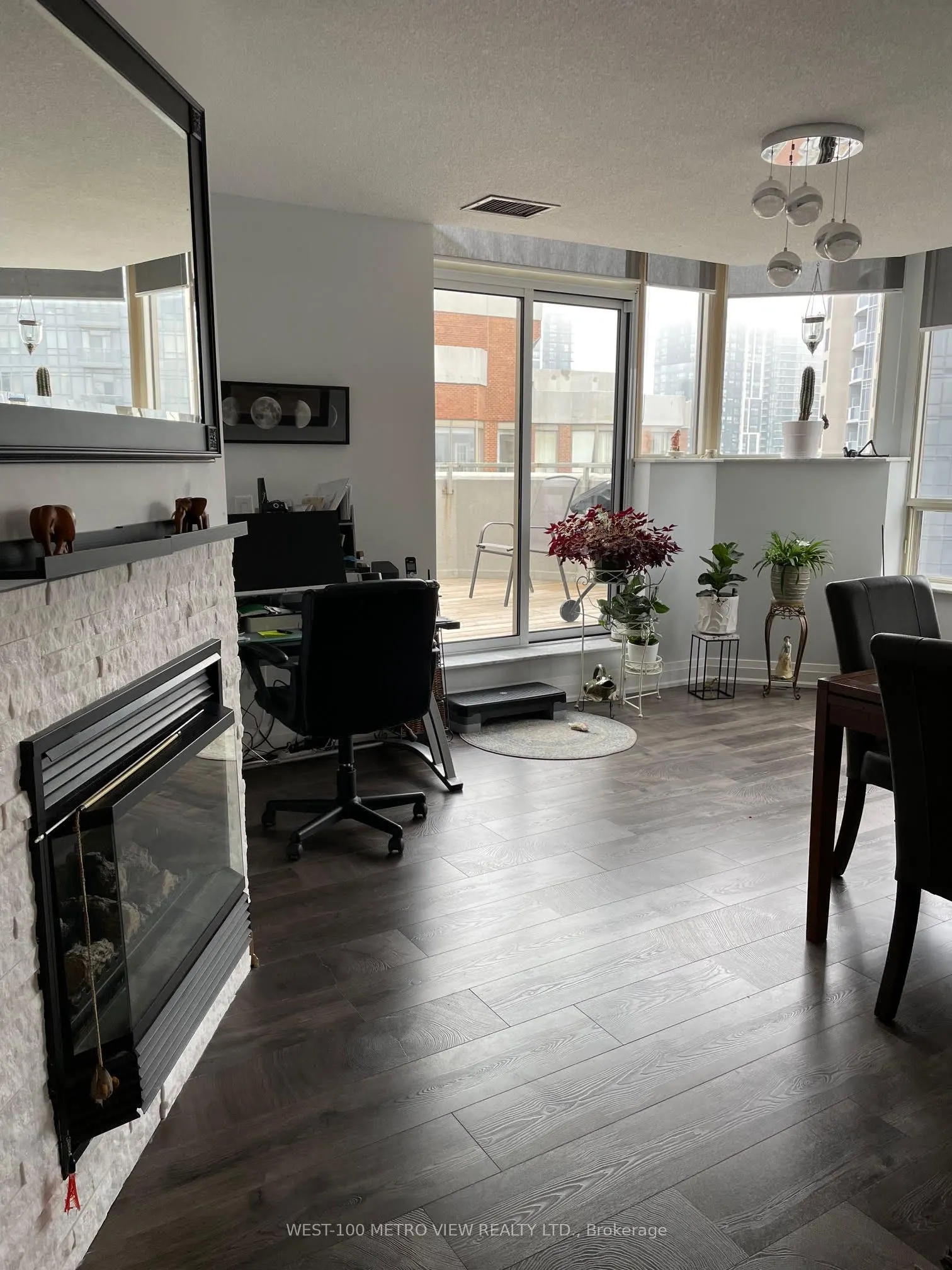 325 Webb Drive, #Ph2403