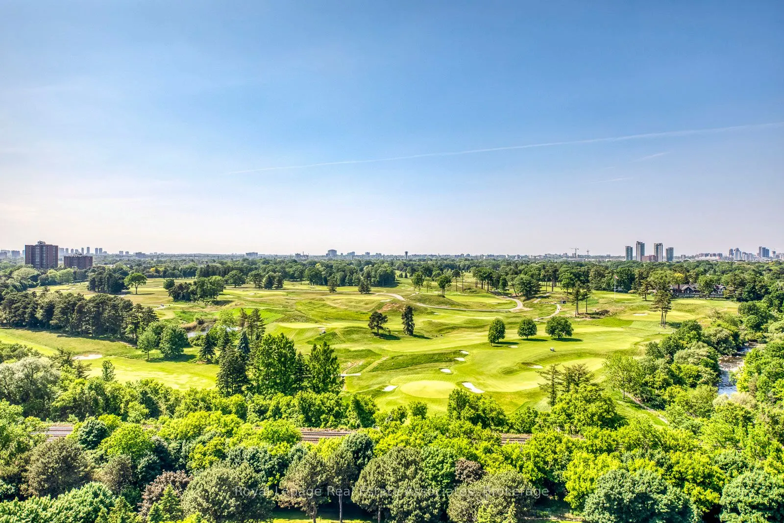 1535 Lakeshore Road E, #308