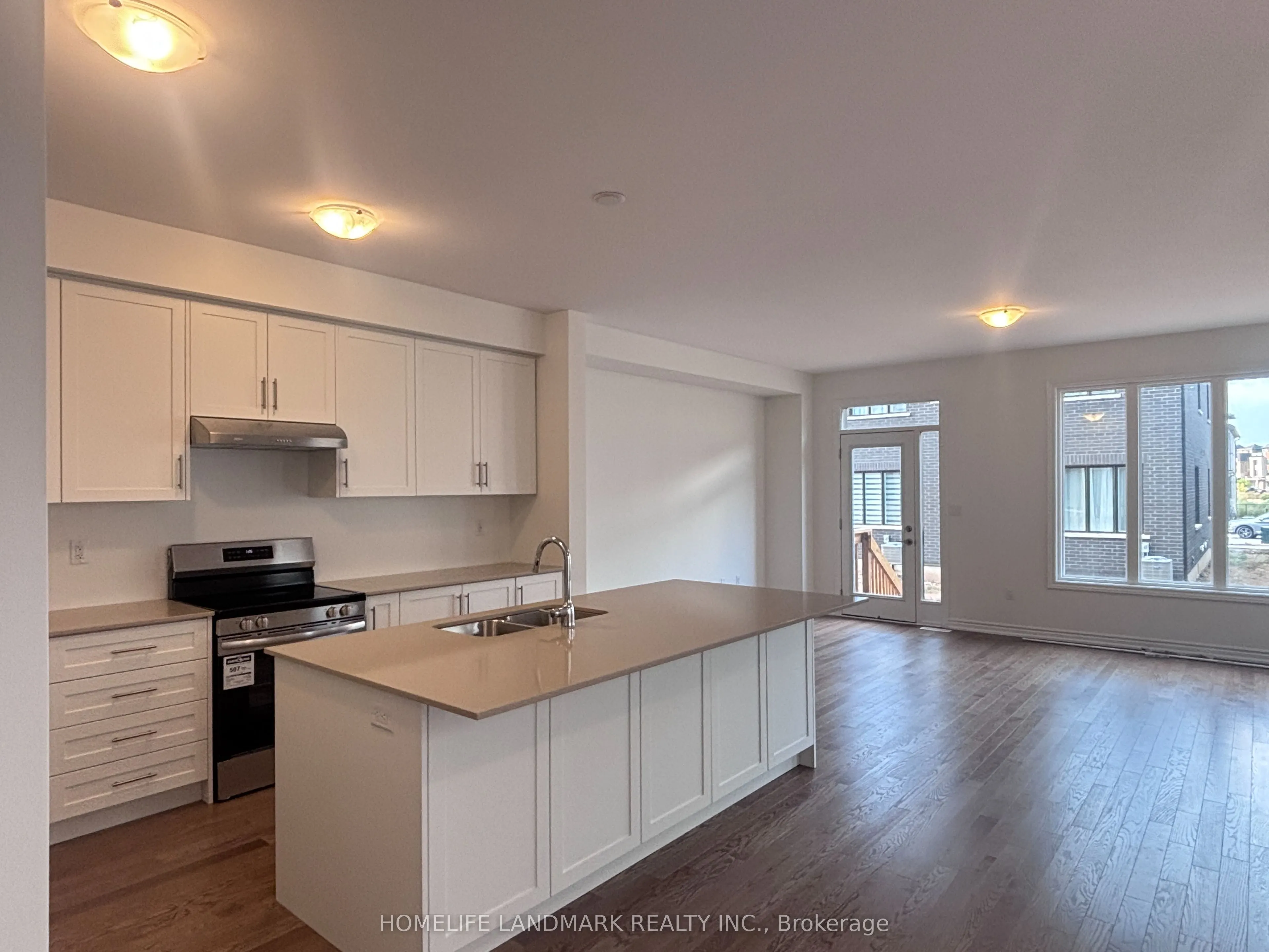 3073 Harvard Gardens