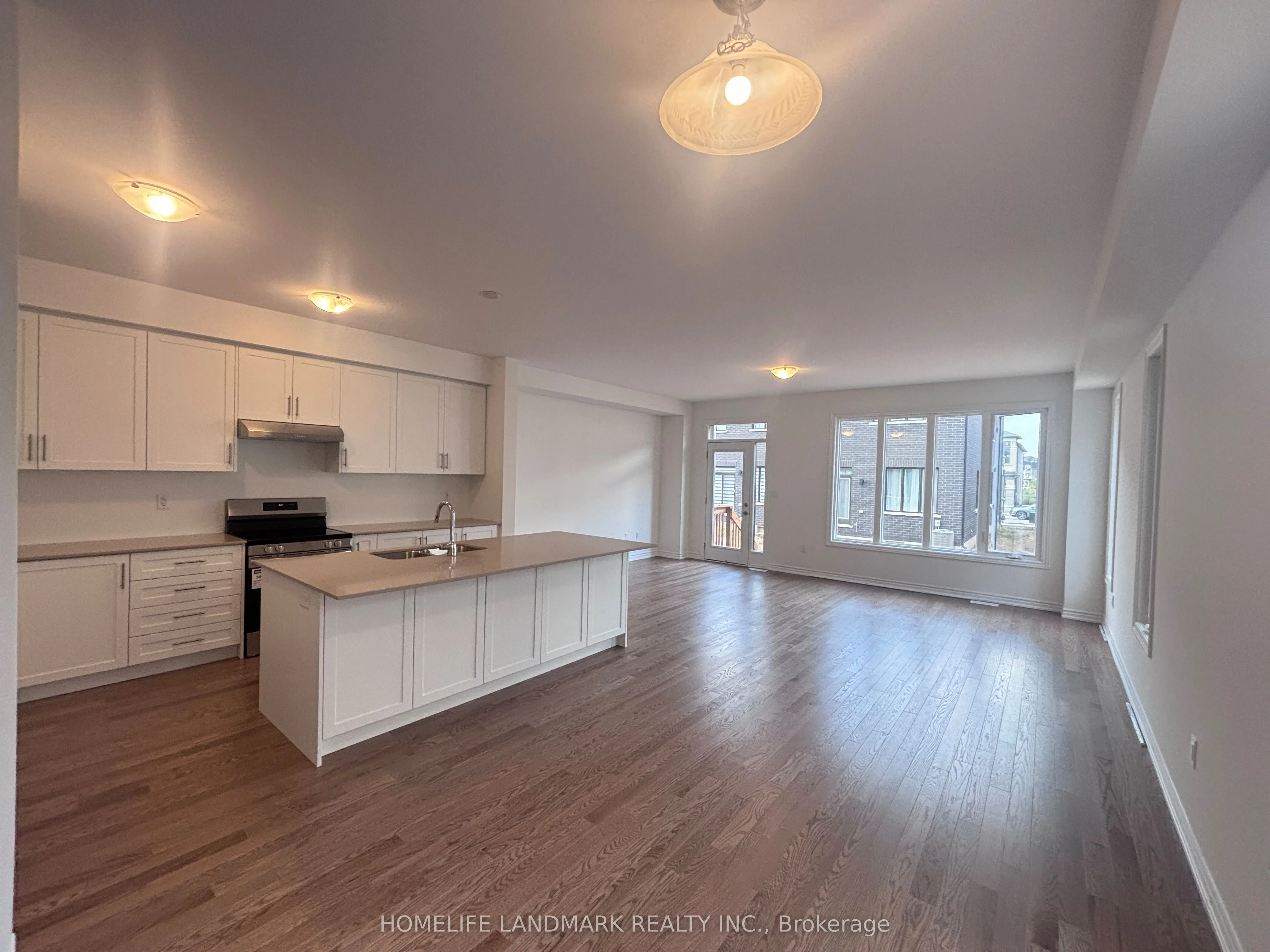 3073 Harvard Gardens