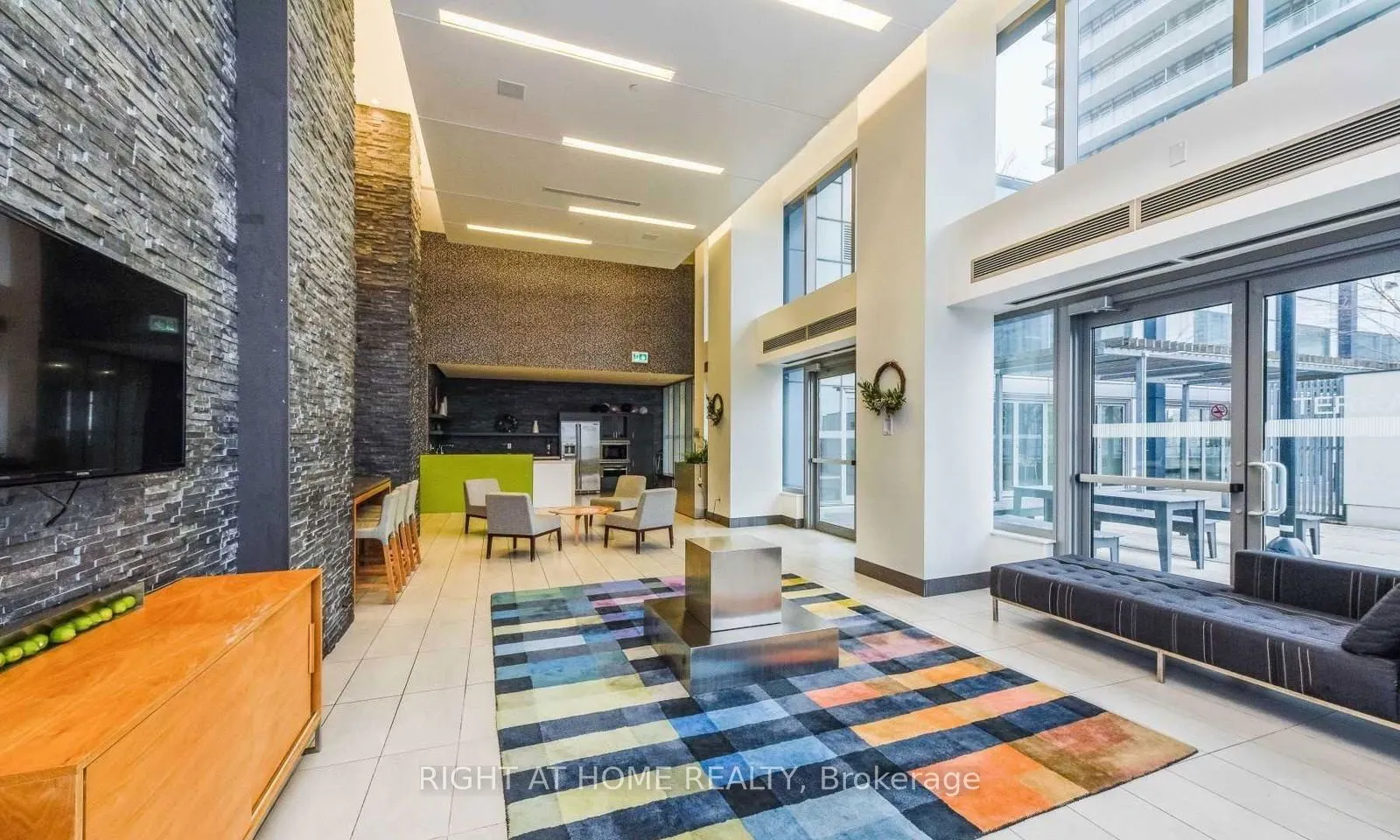 360 Square One Drive, #808