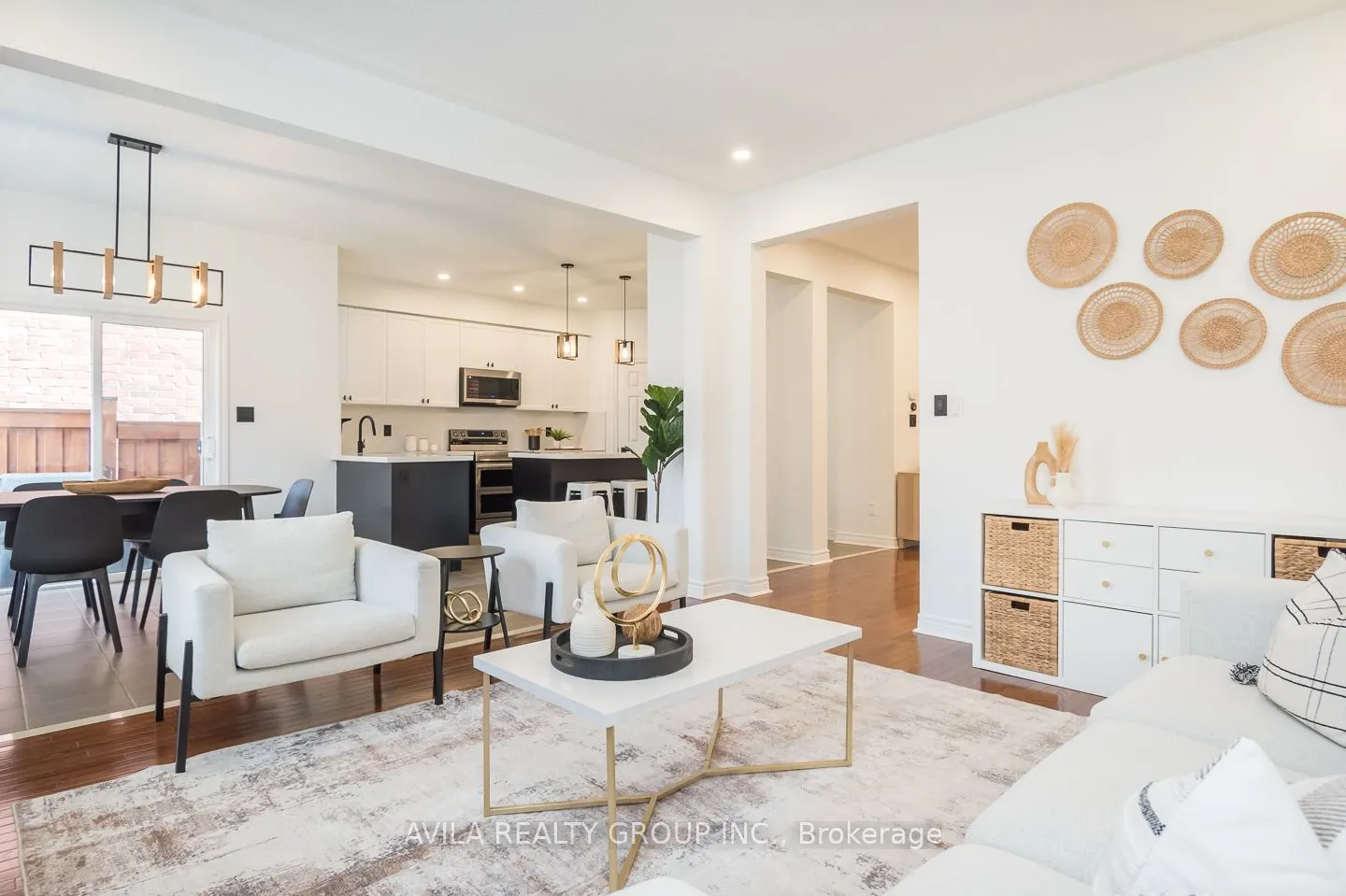 319 Bessborough Drive