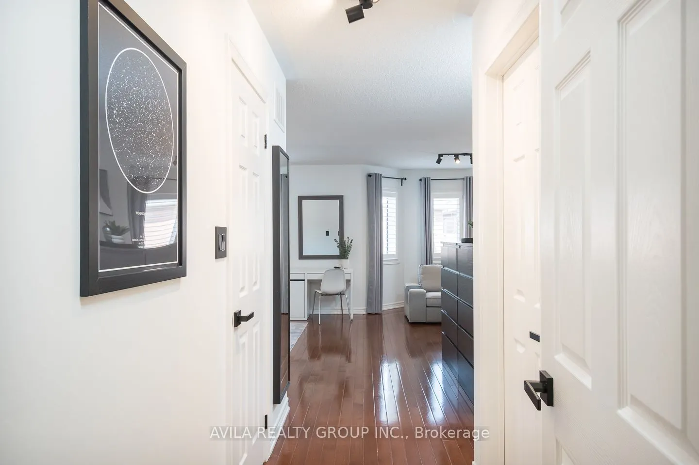319 Bessborough Drive