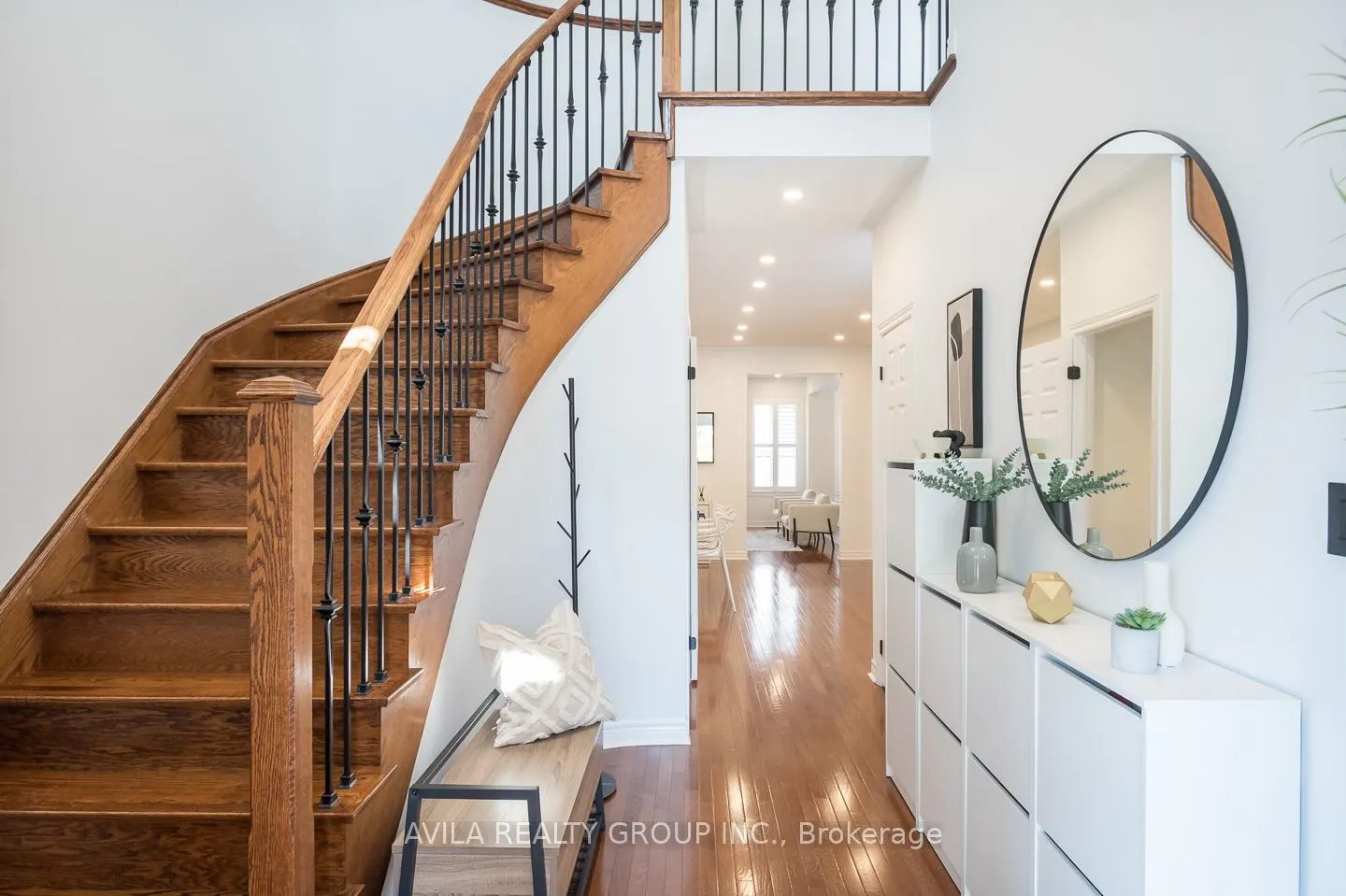319 Bessborough Drive
