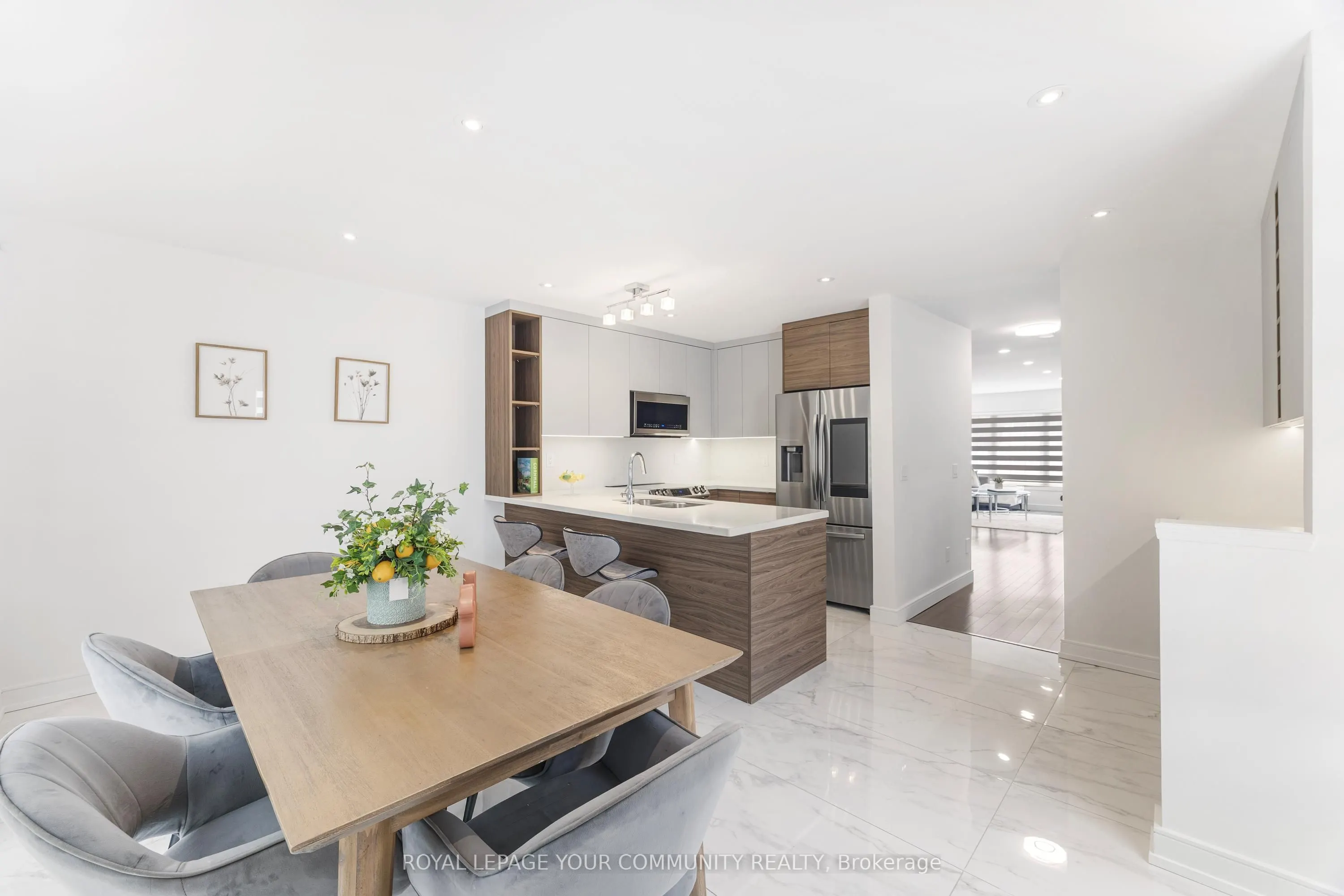 3020 Cedarglen Gate, #17