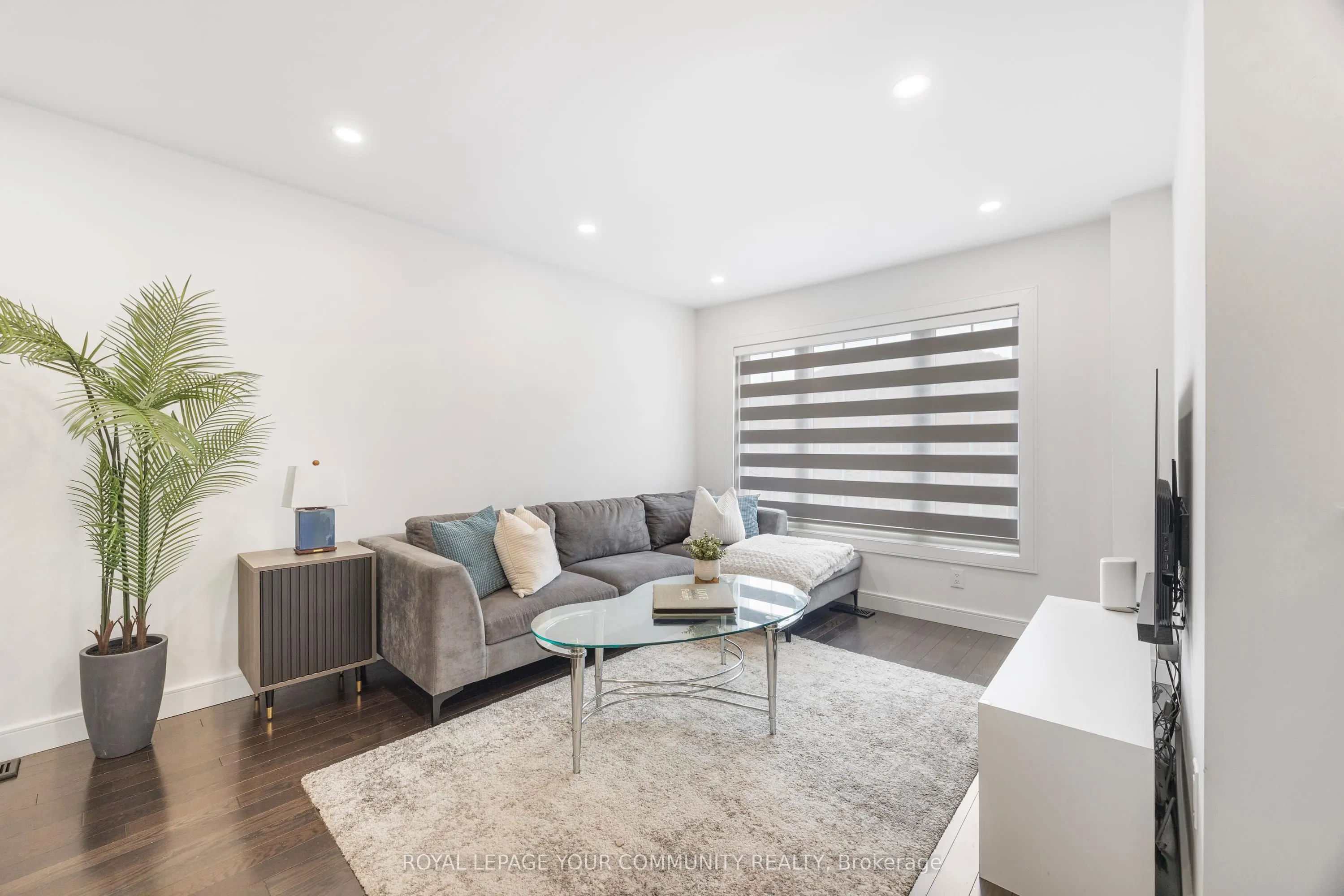 3020 Cedarglen Gate, #17