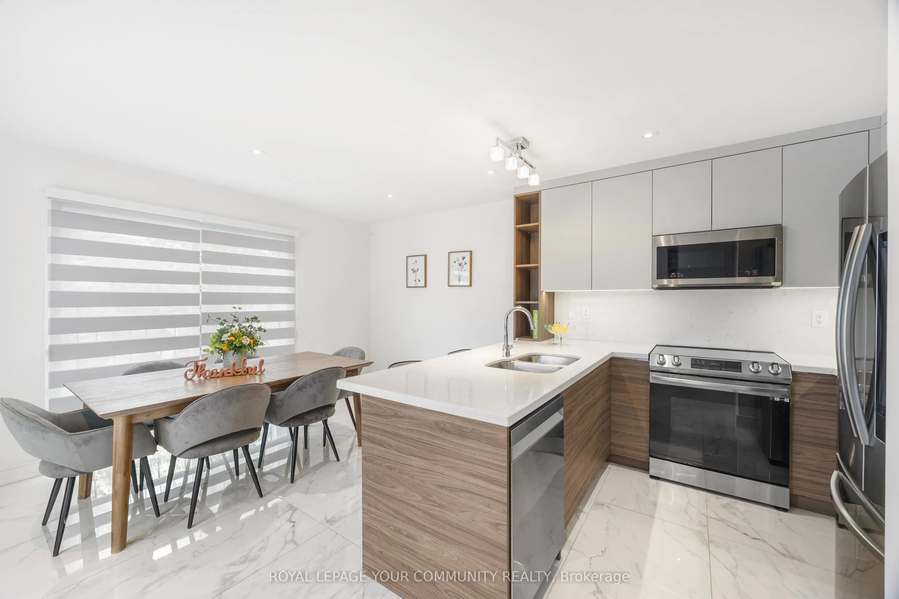 3020 Cedarglen Gate, #17