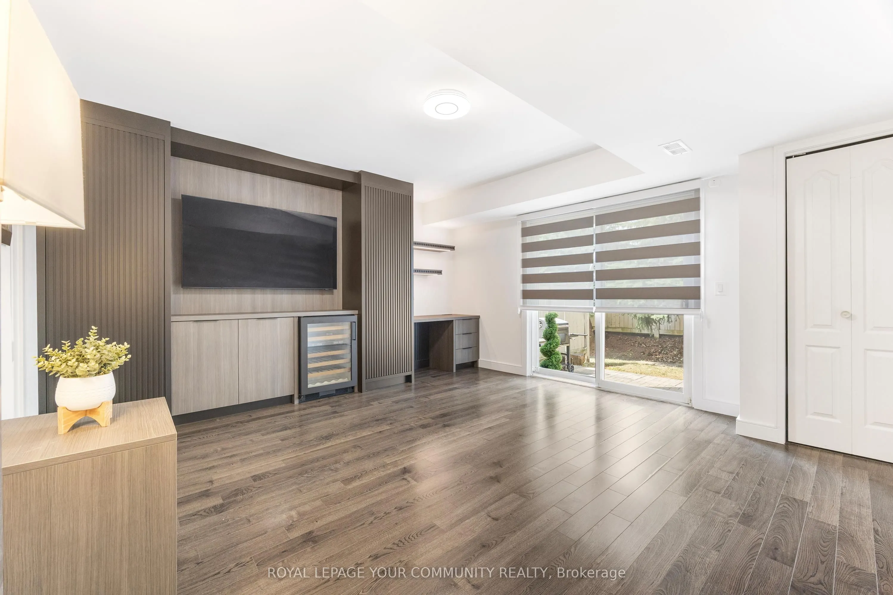 3020 Cedarglen Gate, #17