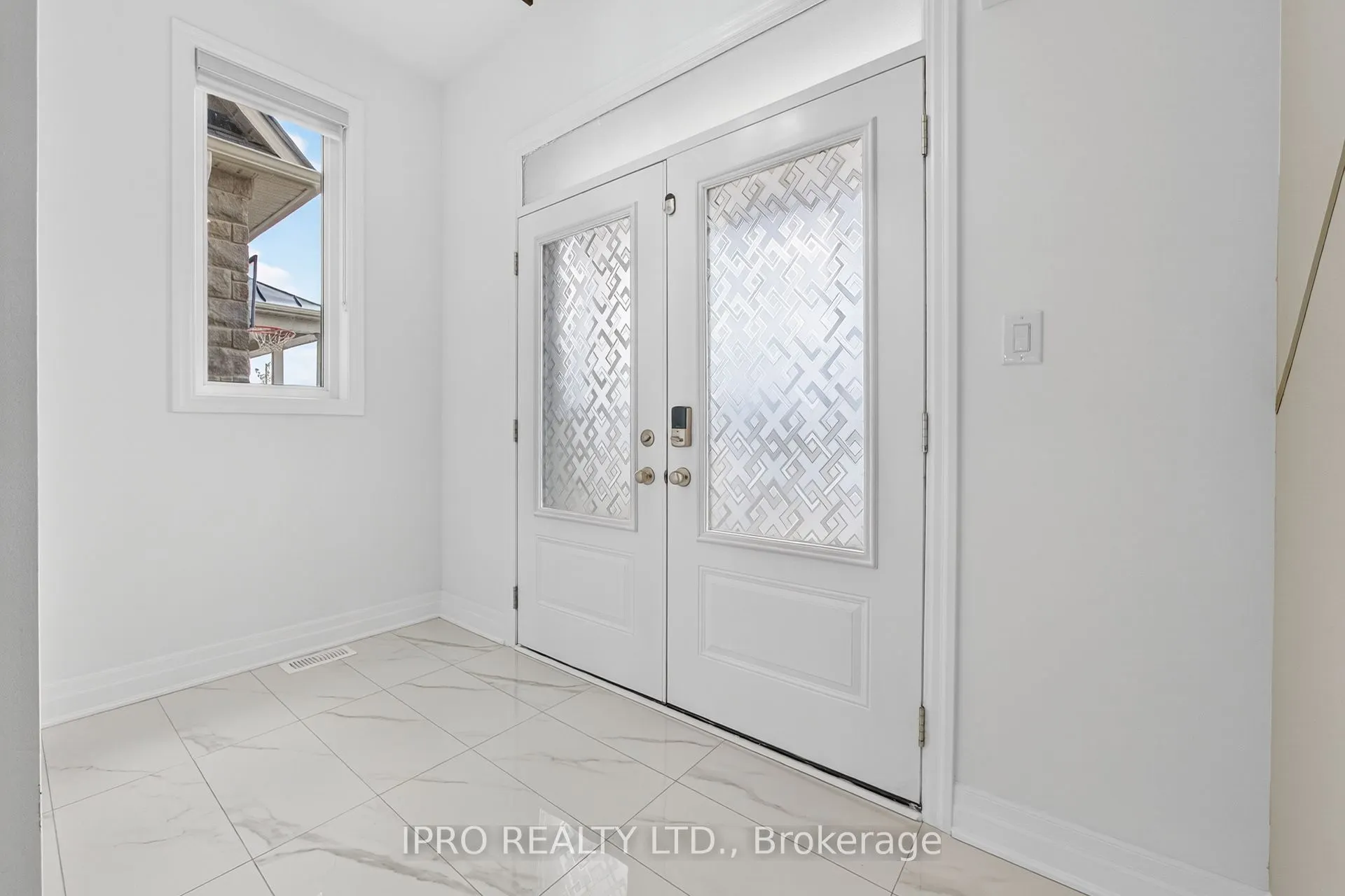 1297 Manitou Way