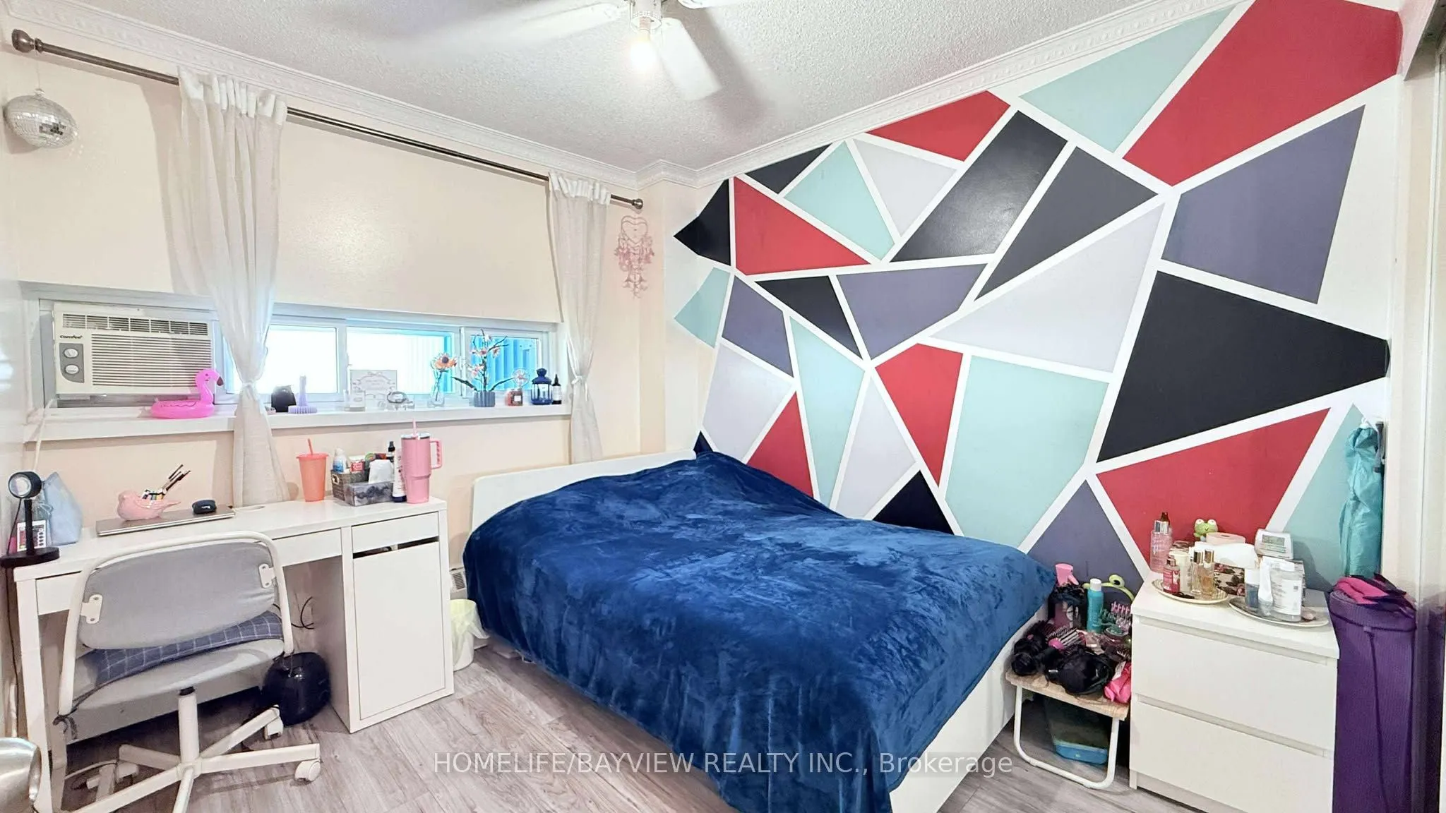 4645 Jane Street, #909