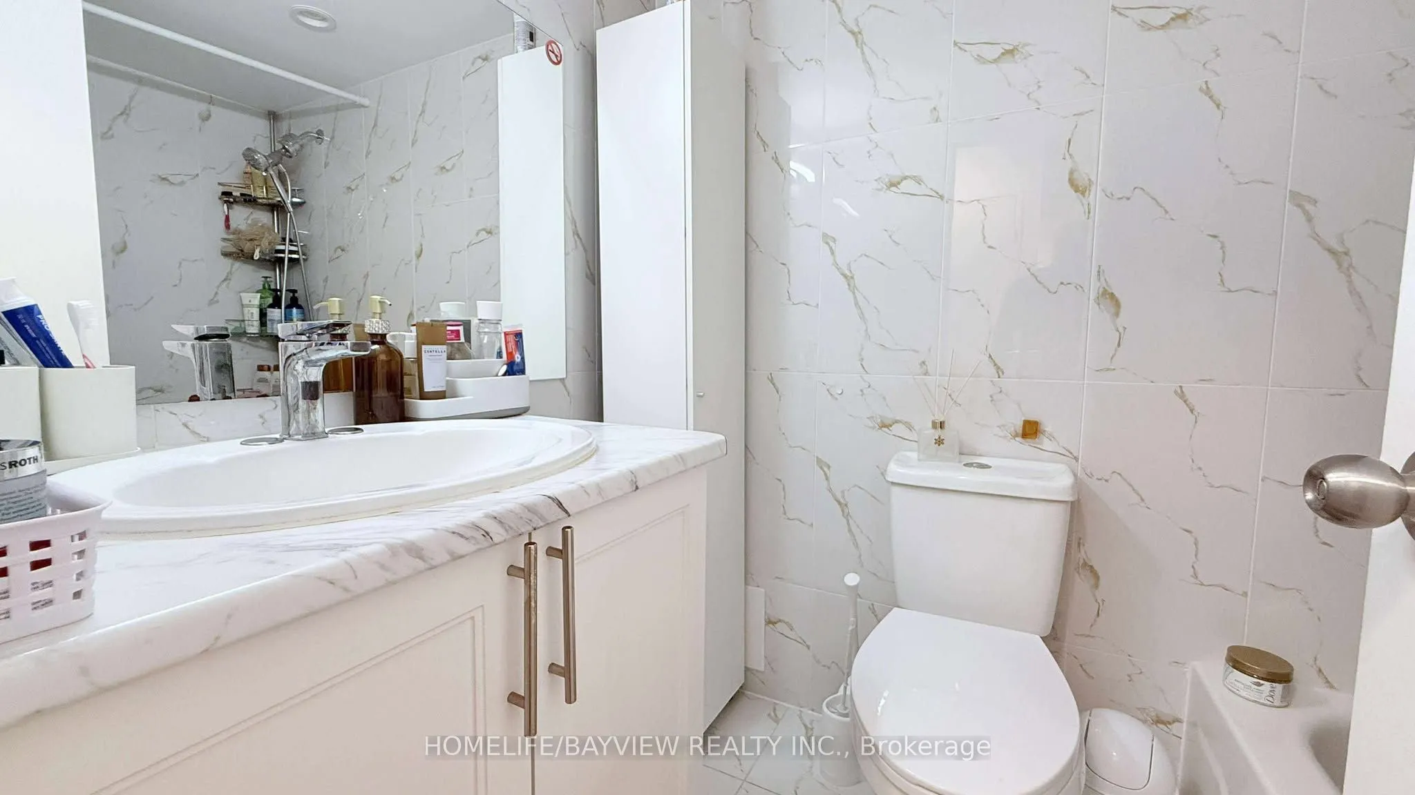4645 Jane Street, #909