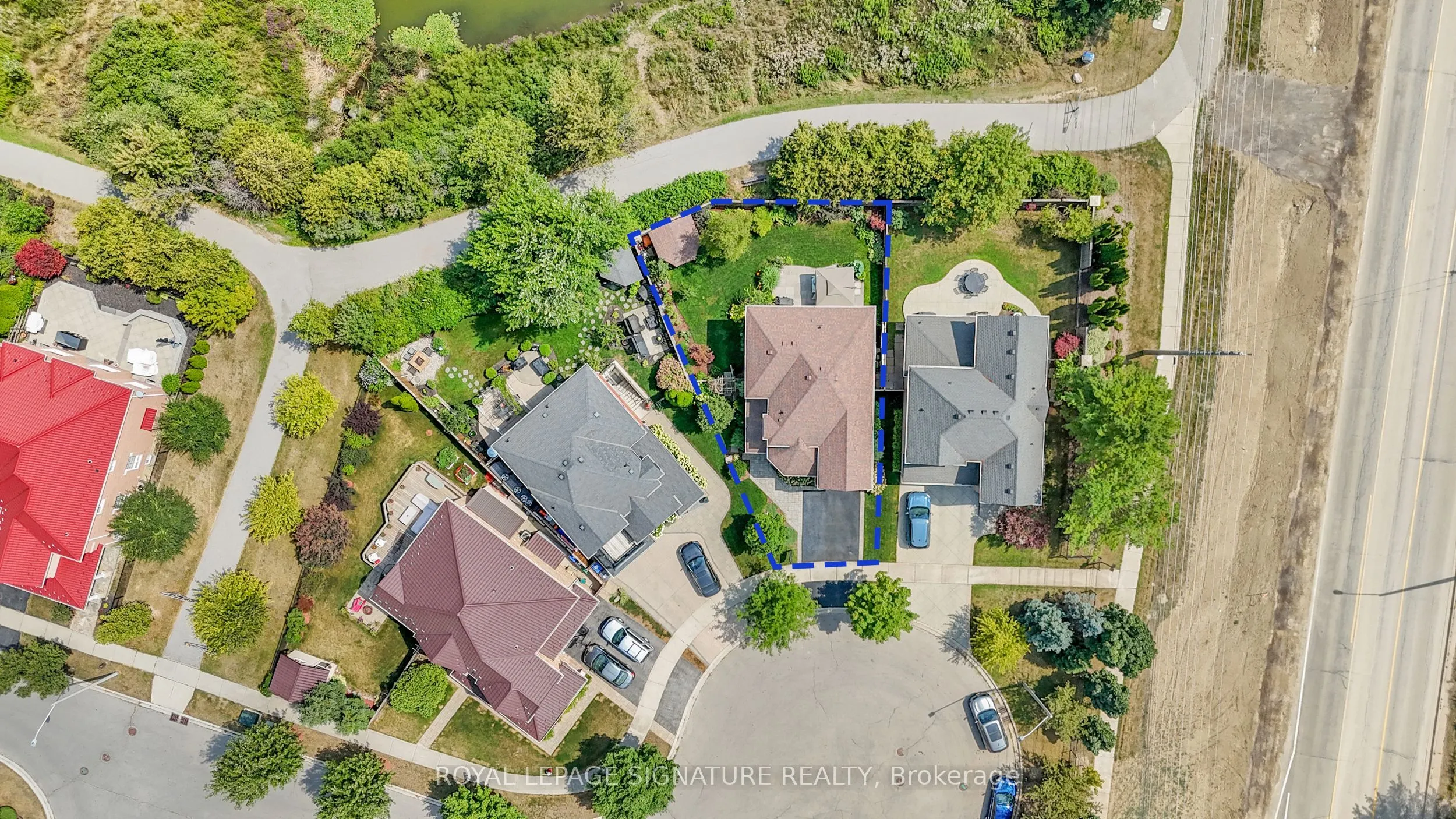 3986 Pondview Way