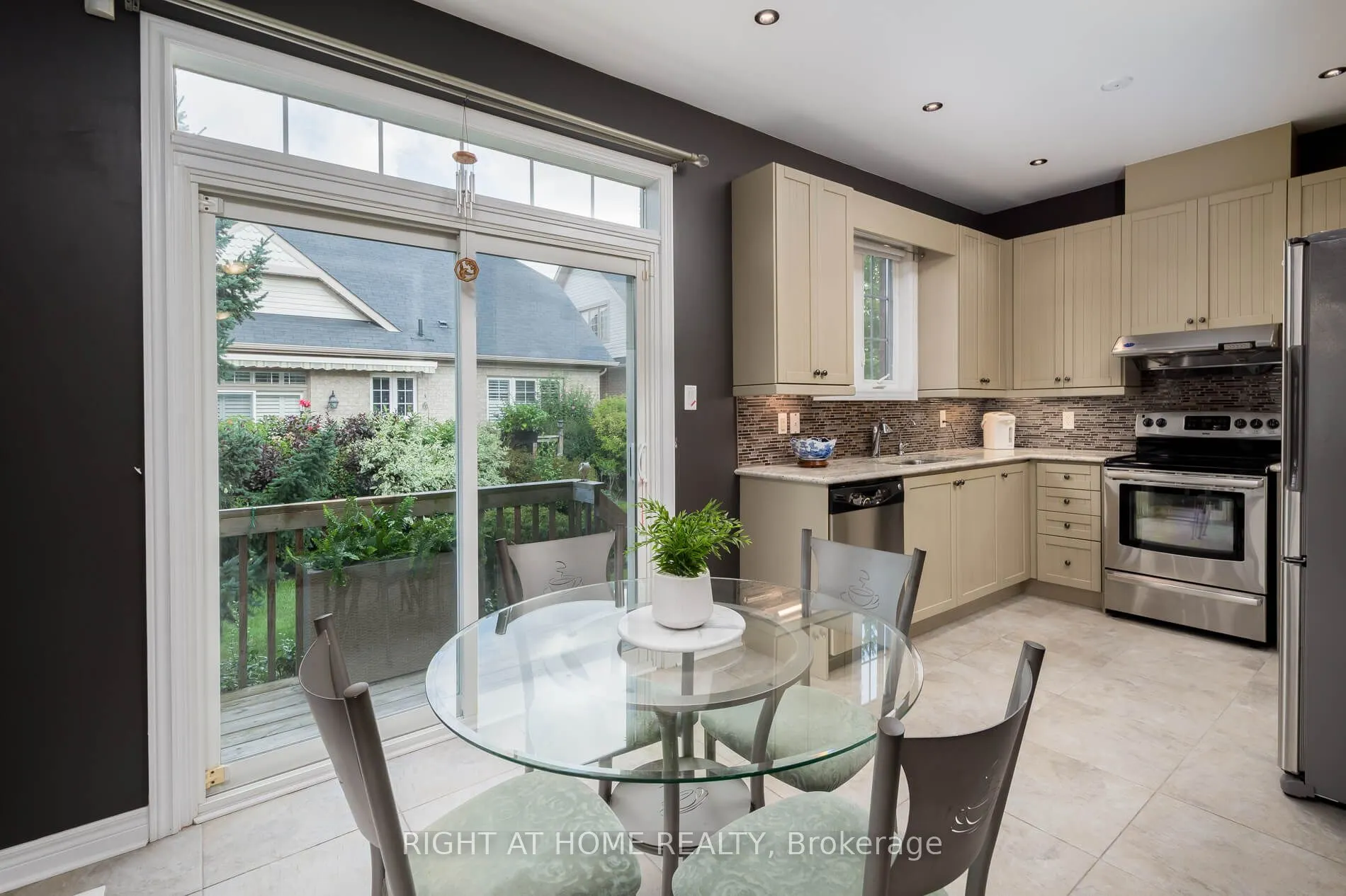 1 Sea Holly Crescent, #1
