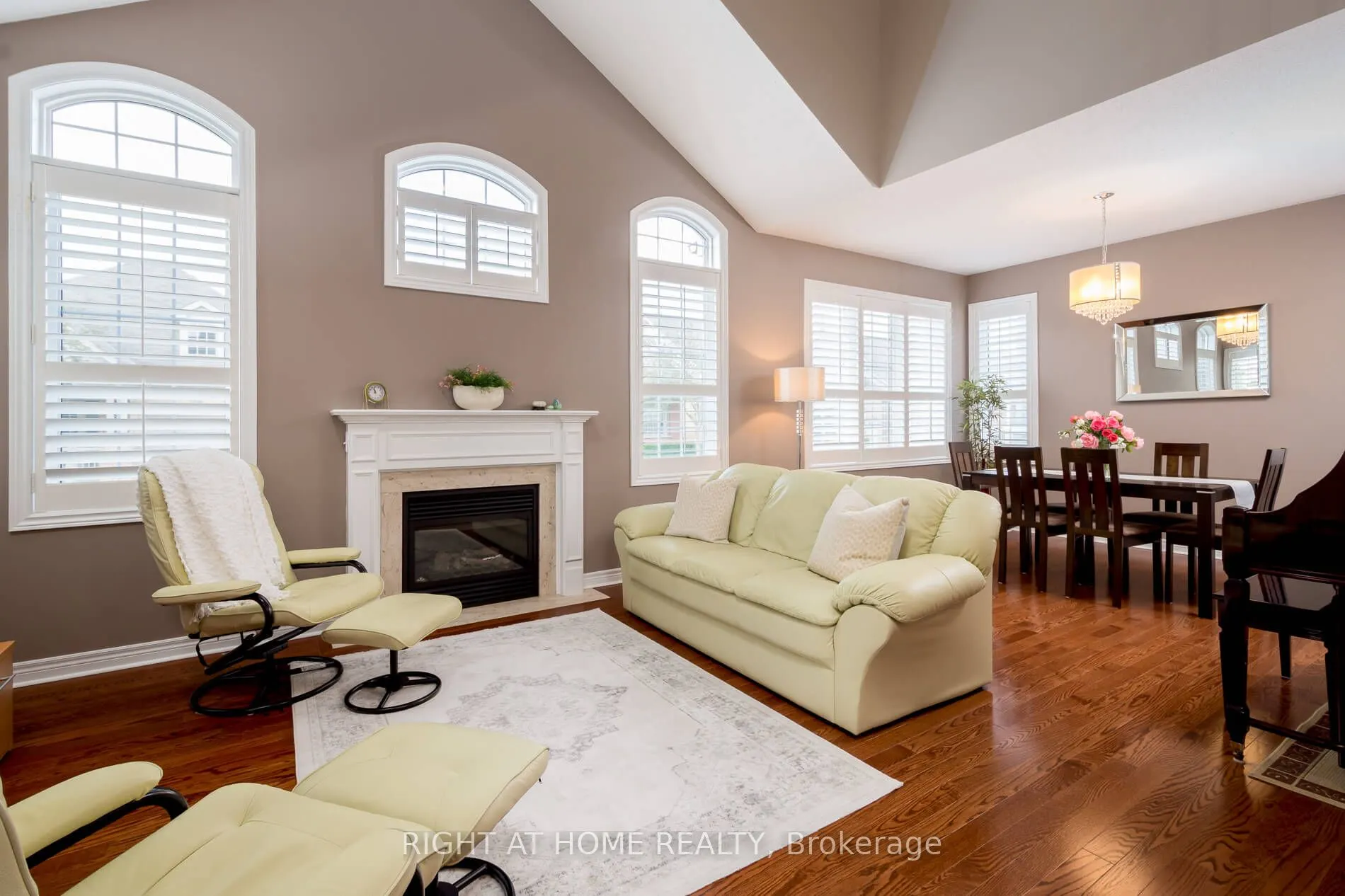 1 Sea Holly Crescent, #1