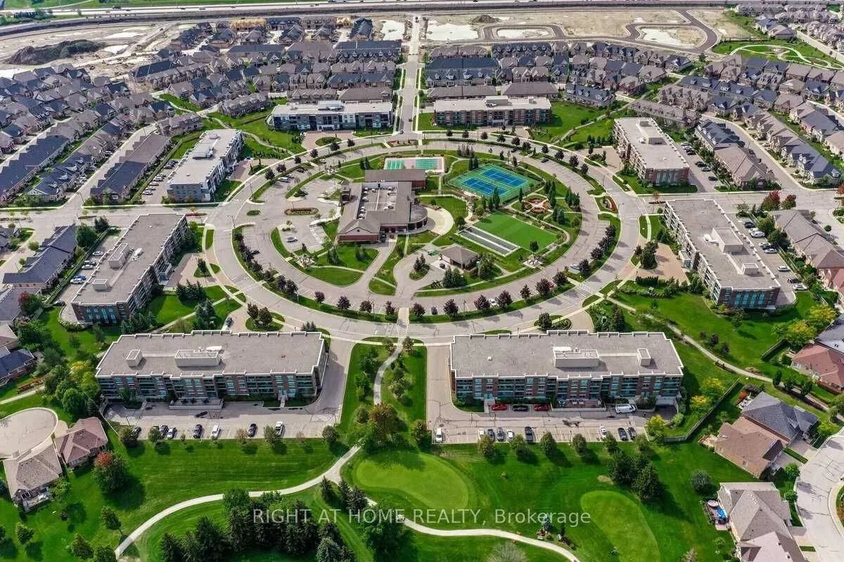 1 Sea Holly Crescent, #1