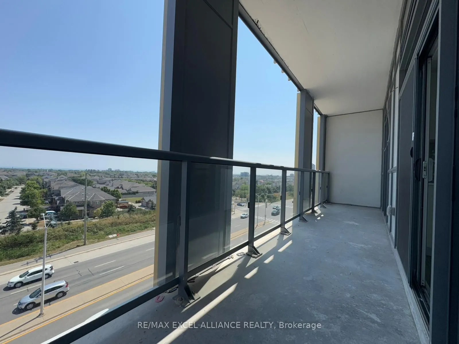 1005 Dundas Street E, #720