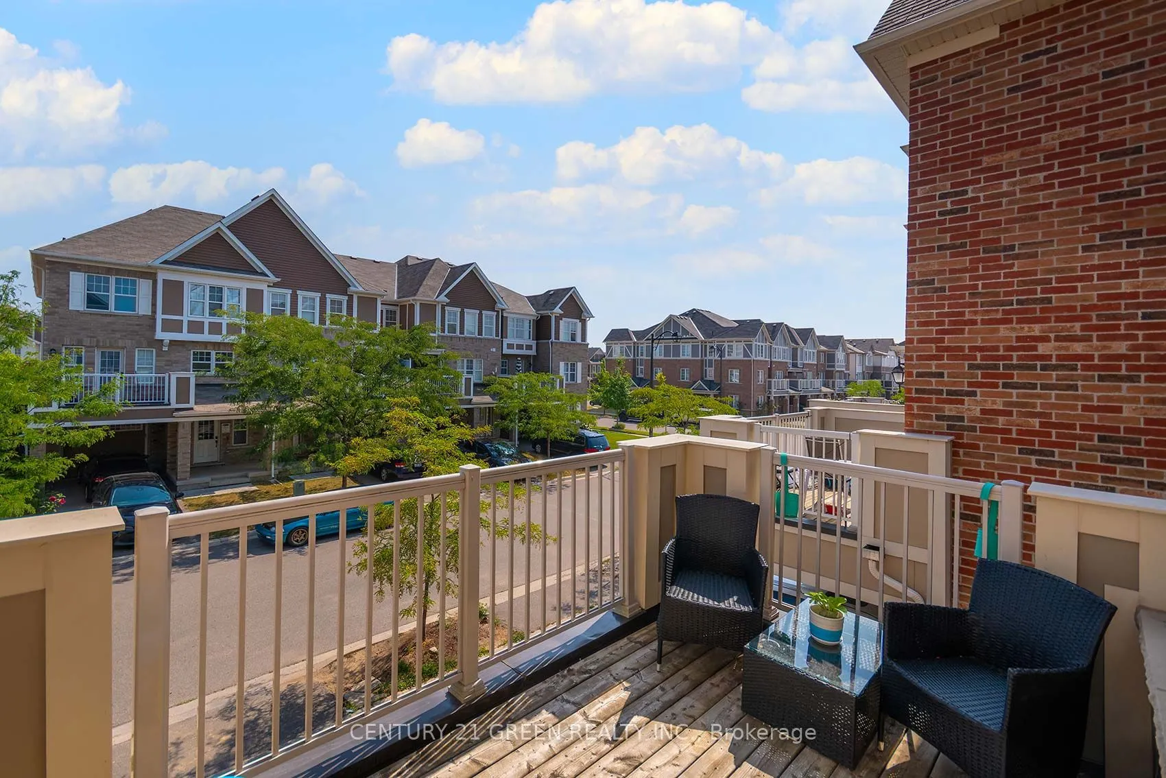 526 Allport Gate