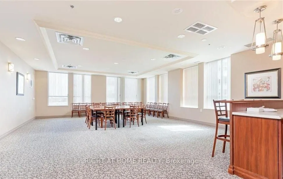 4900 Glen Erin Drive, #509