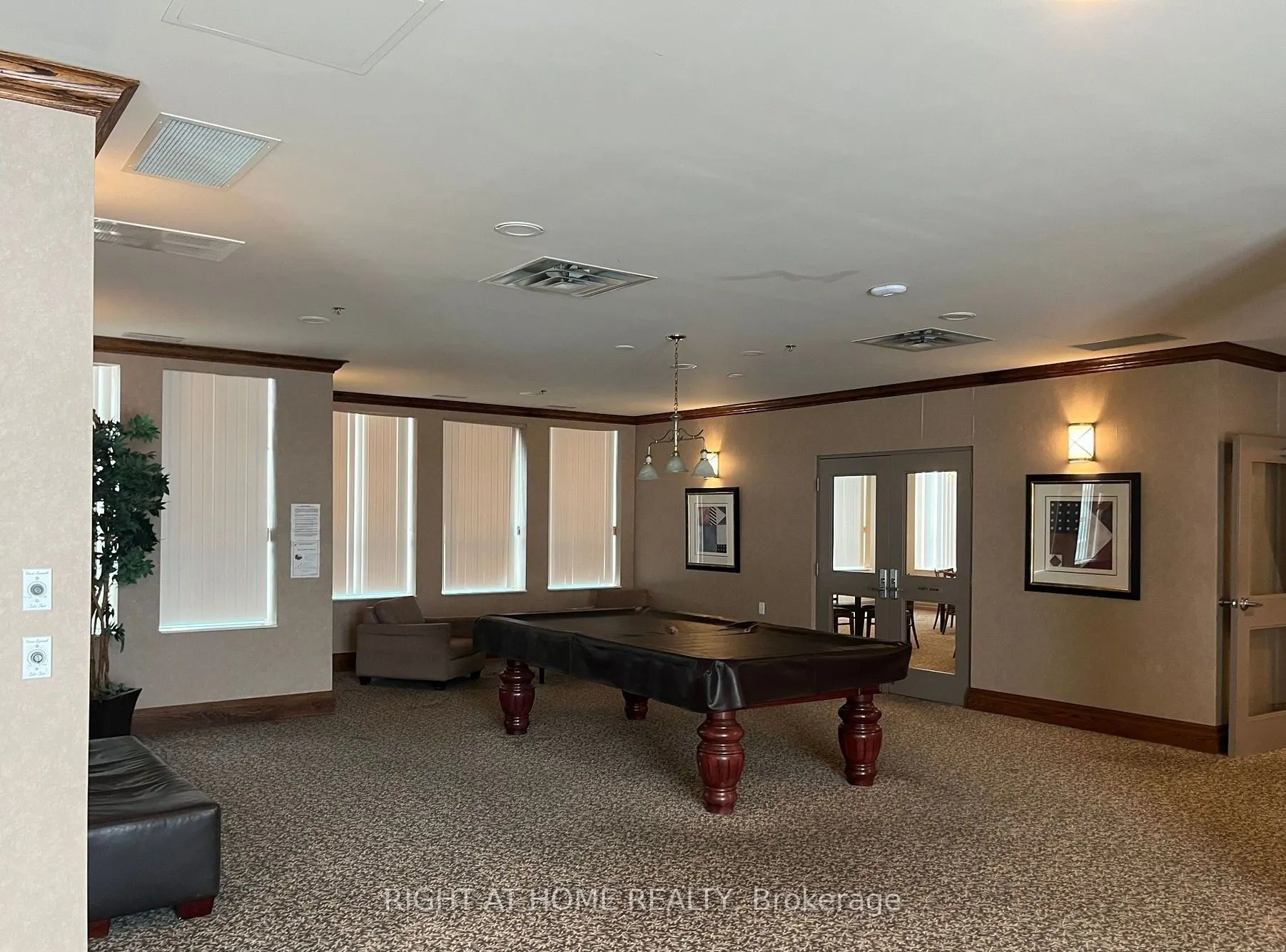 4900 Glen Erin Drive, #509