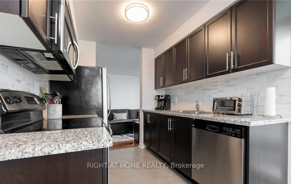 4900 Glen Erin Drive, #509