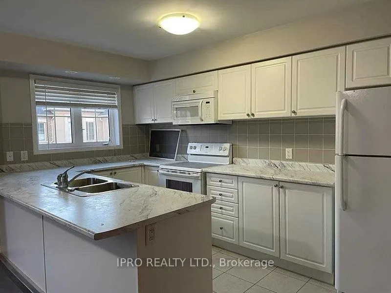 2441 Greenwich Drive, #120