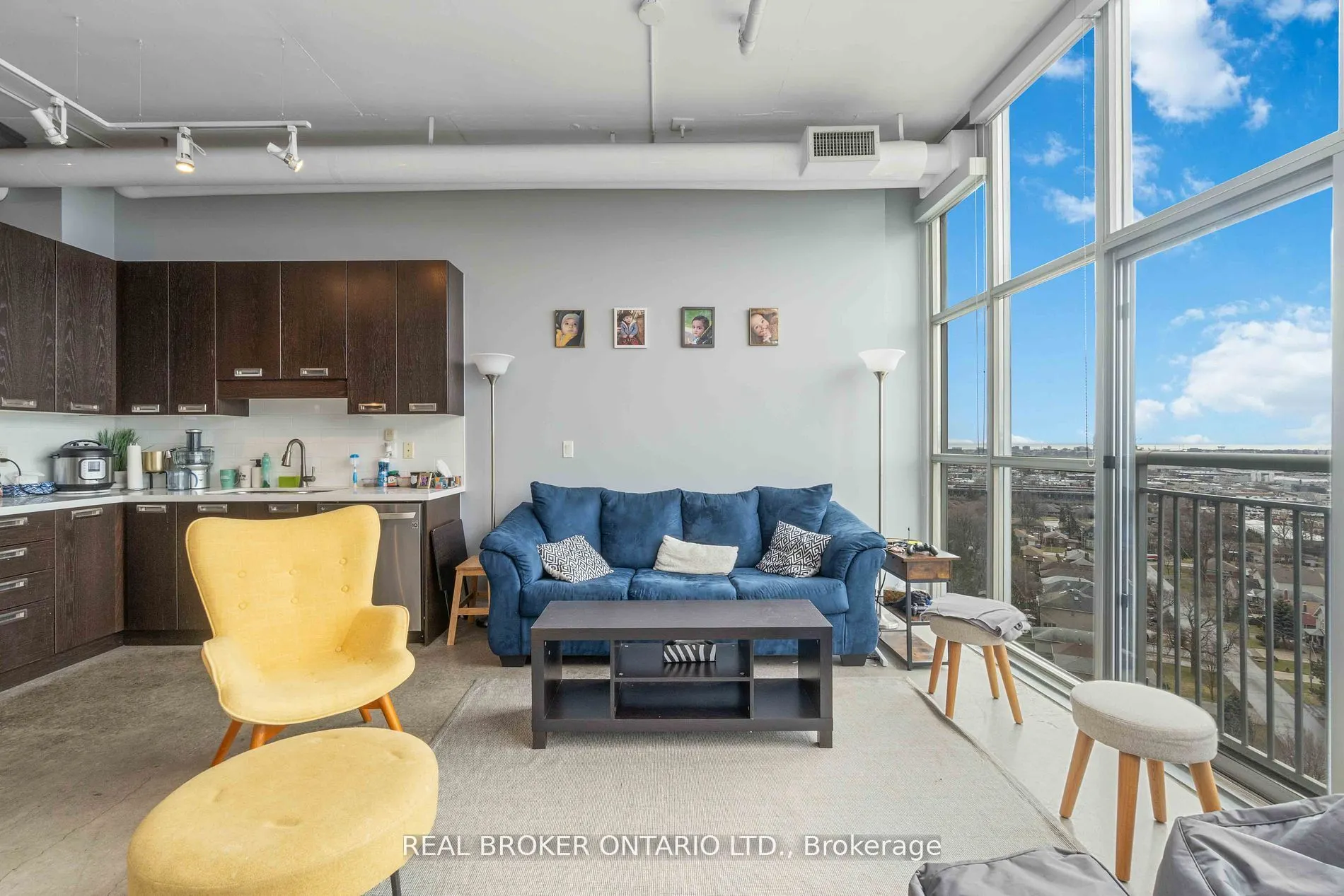 2 Fieldway Road, #1211
