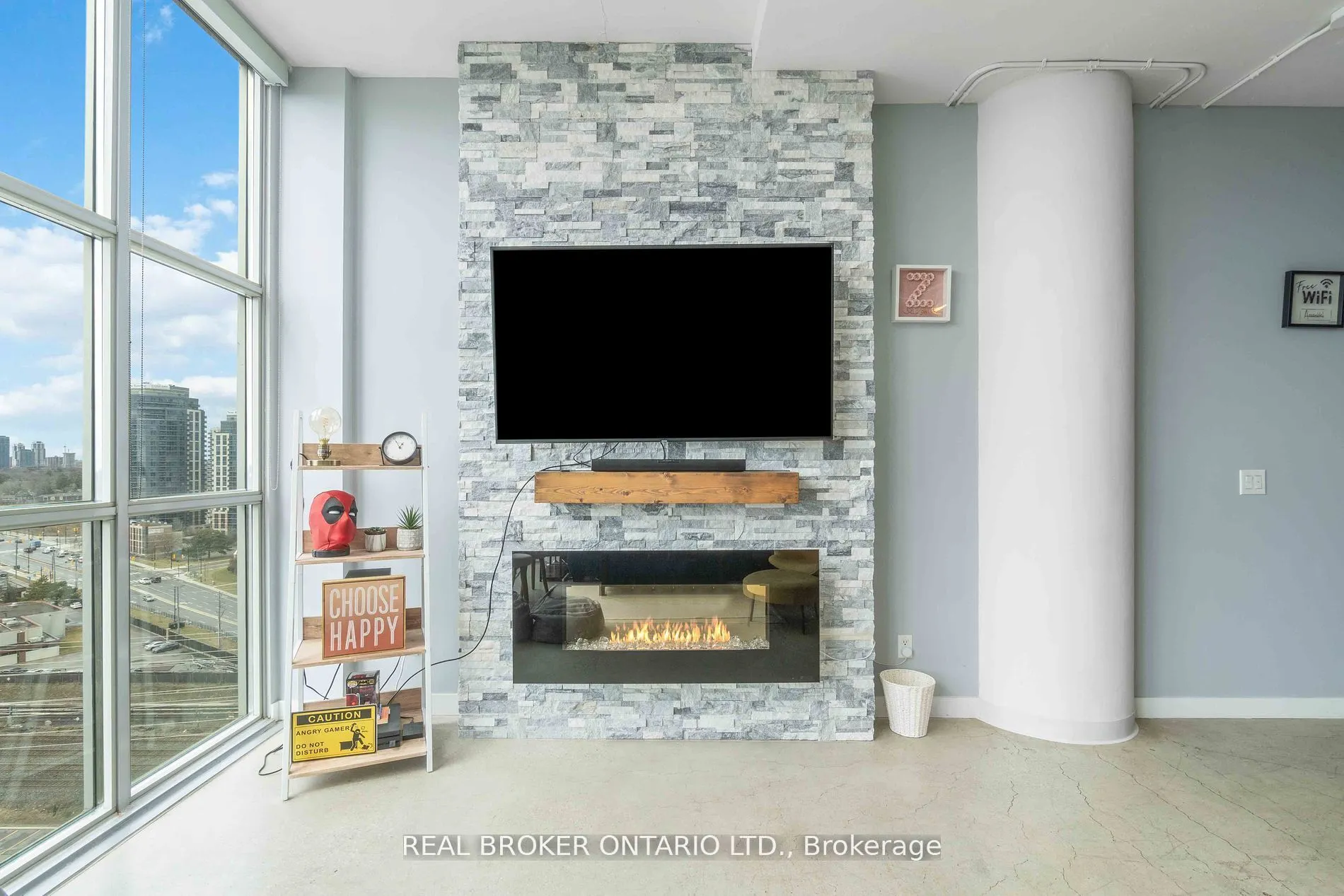 2 Fieldway Road, #1211