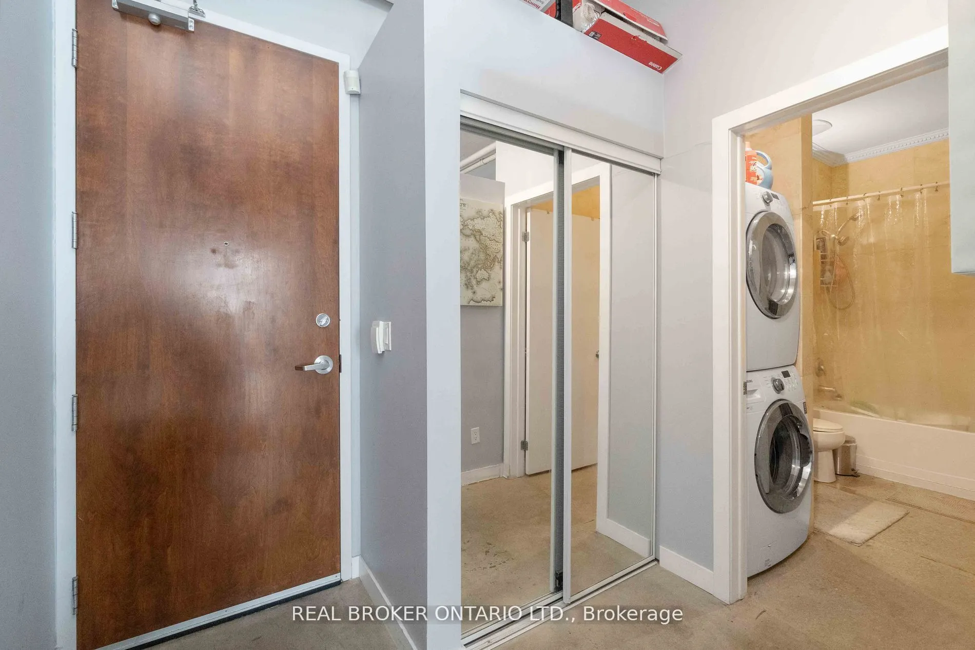2 Fieldway Road, #1211