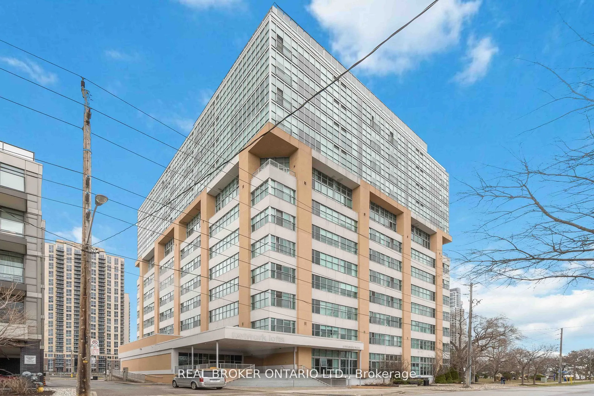 2 Fieldway Road, #1211