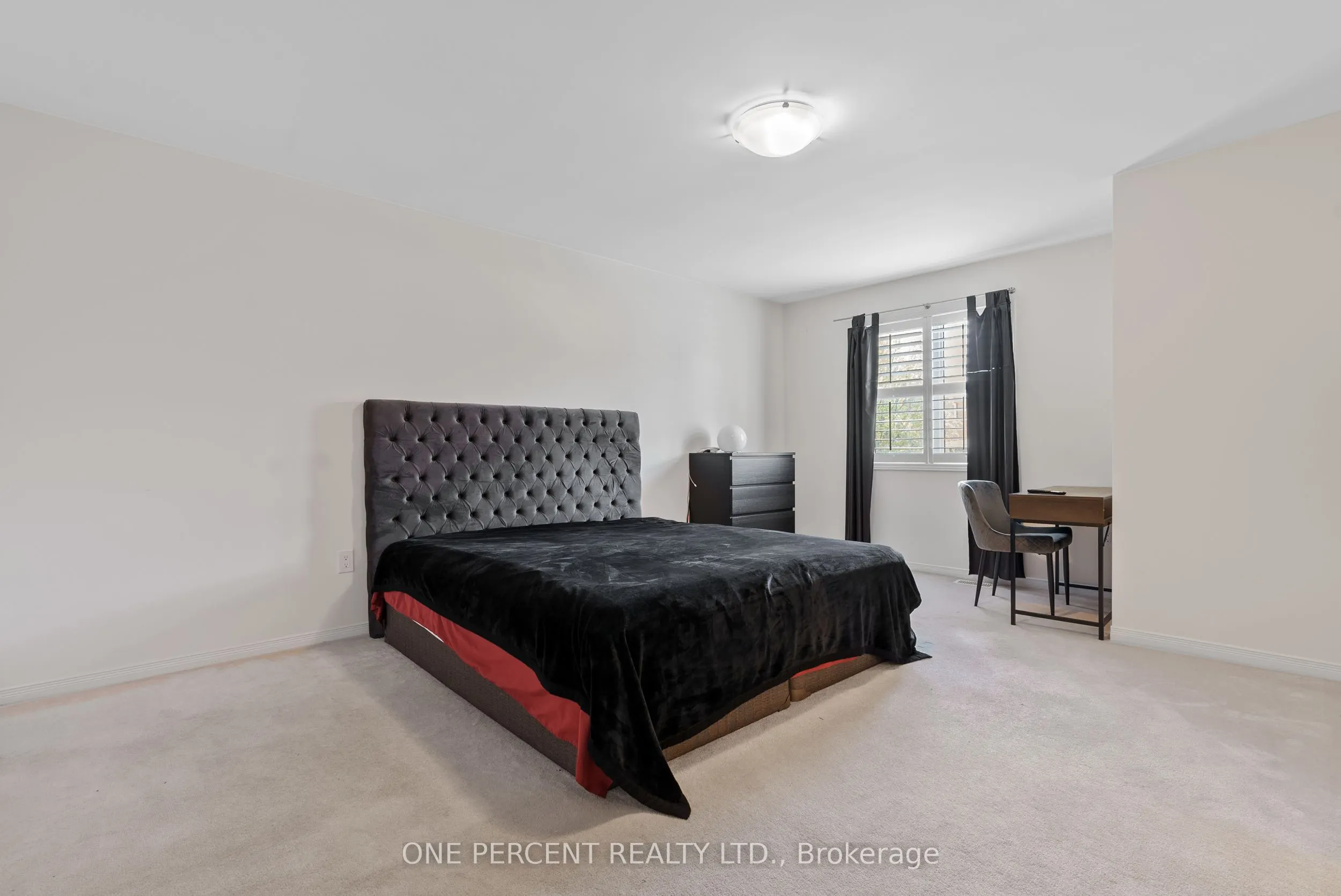 6 Duffel Crescent