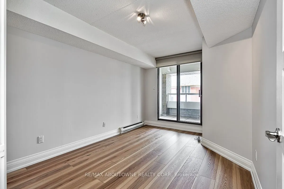 100 BRONTE Road, #205