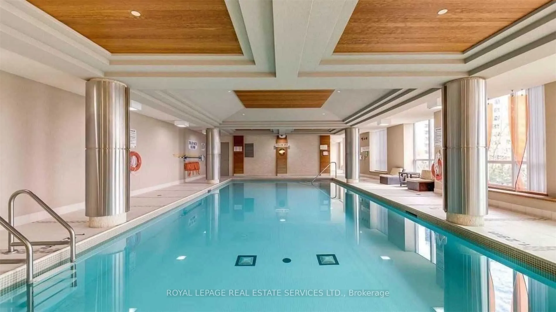 3 Michael Power Place, #1609