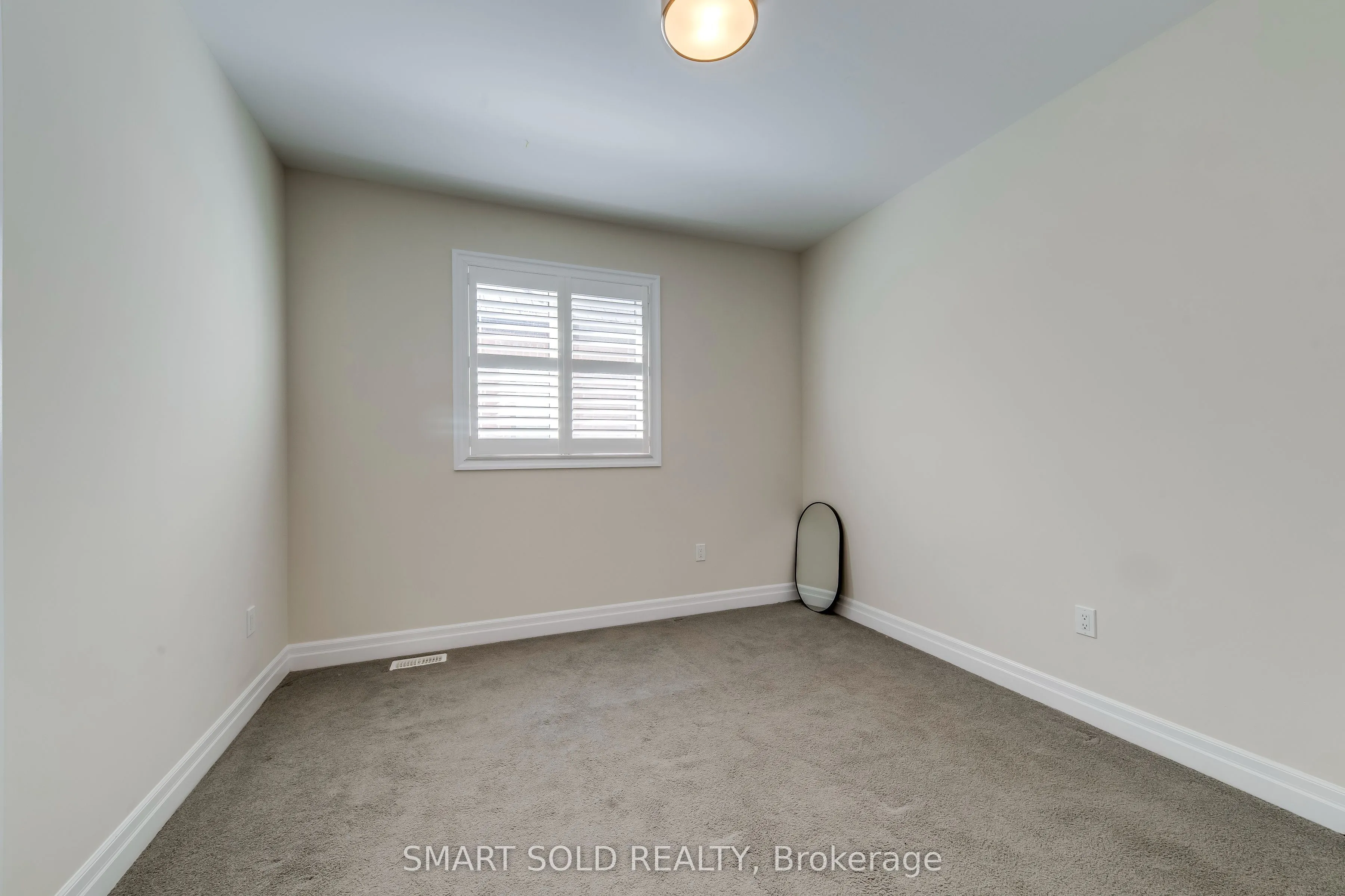 3263 Donald Mackay Street
