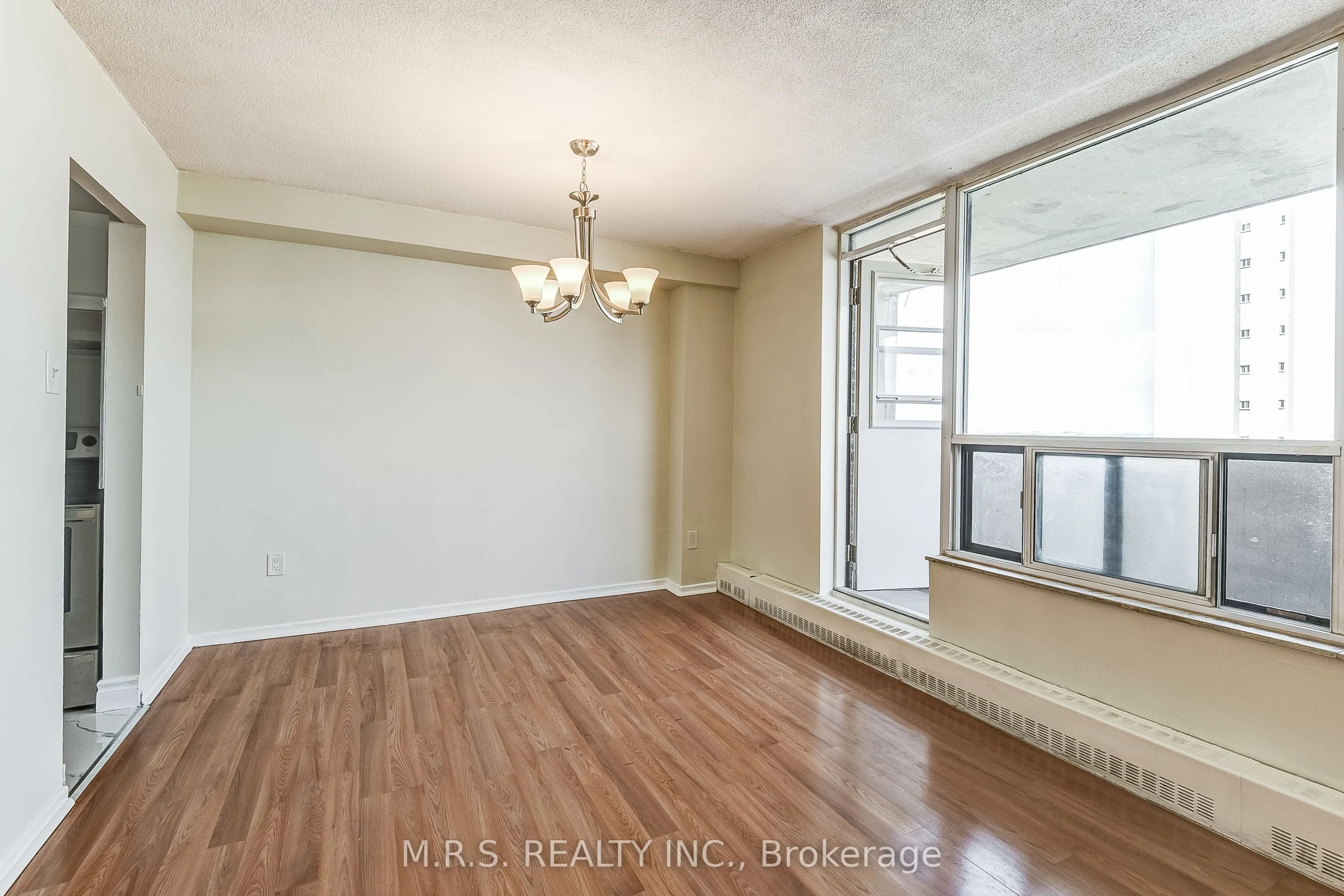 3390 Weston Road, #1502