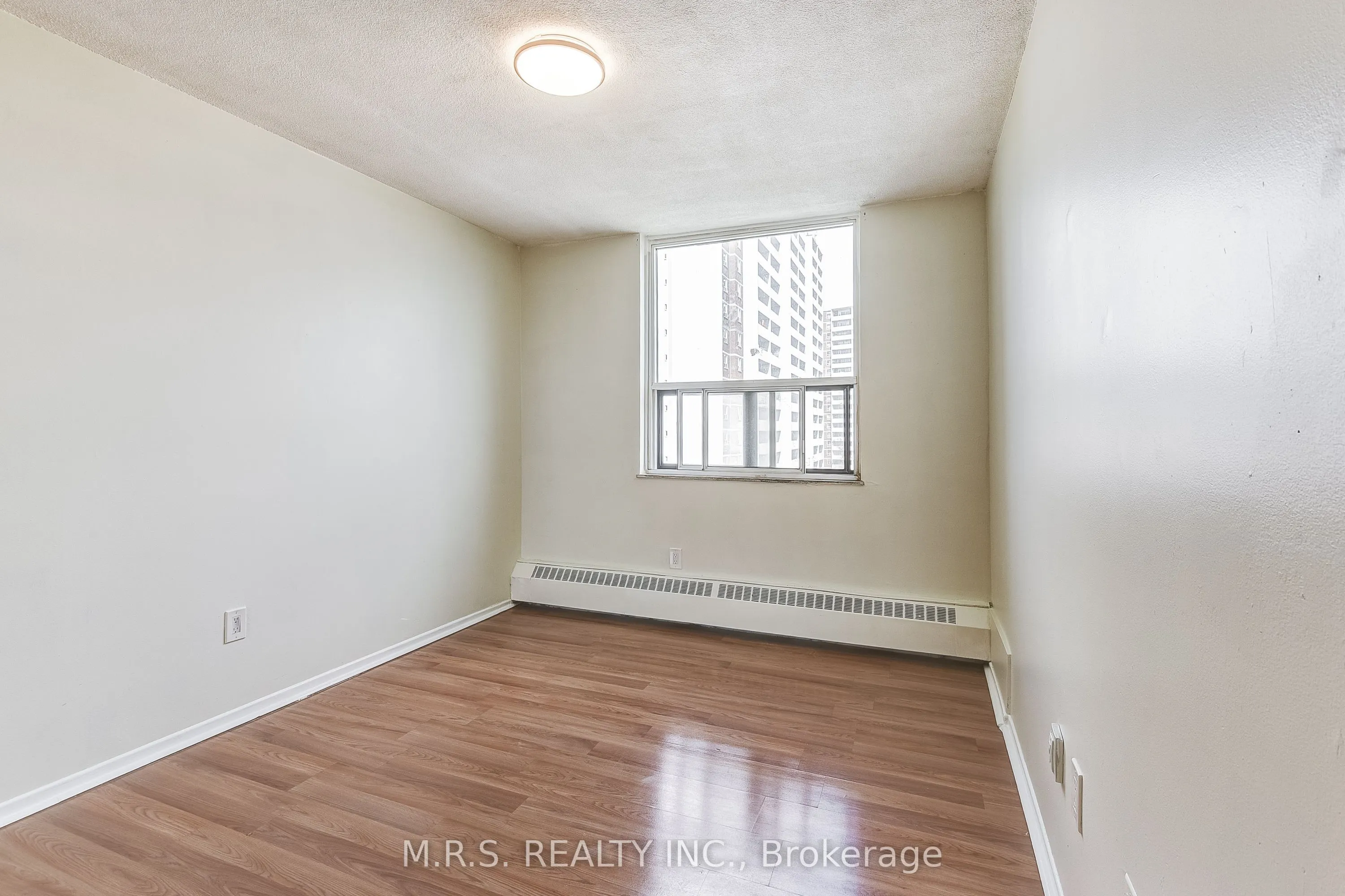 3390 Weston Road, #1502