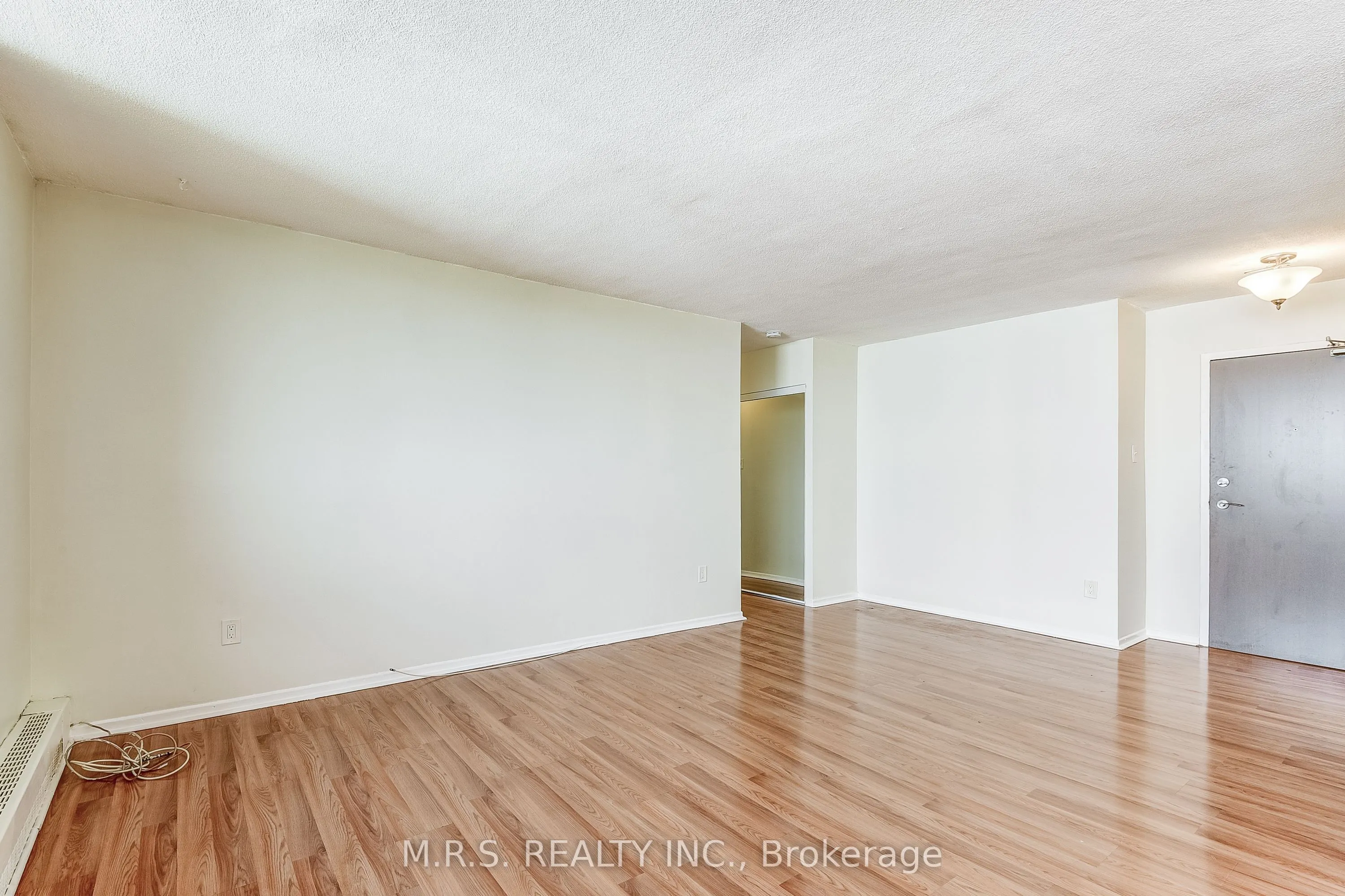 3390 Weston Road, #1502