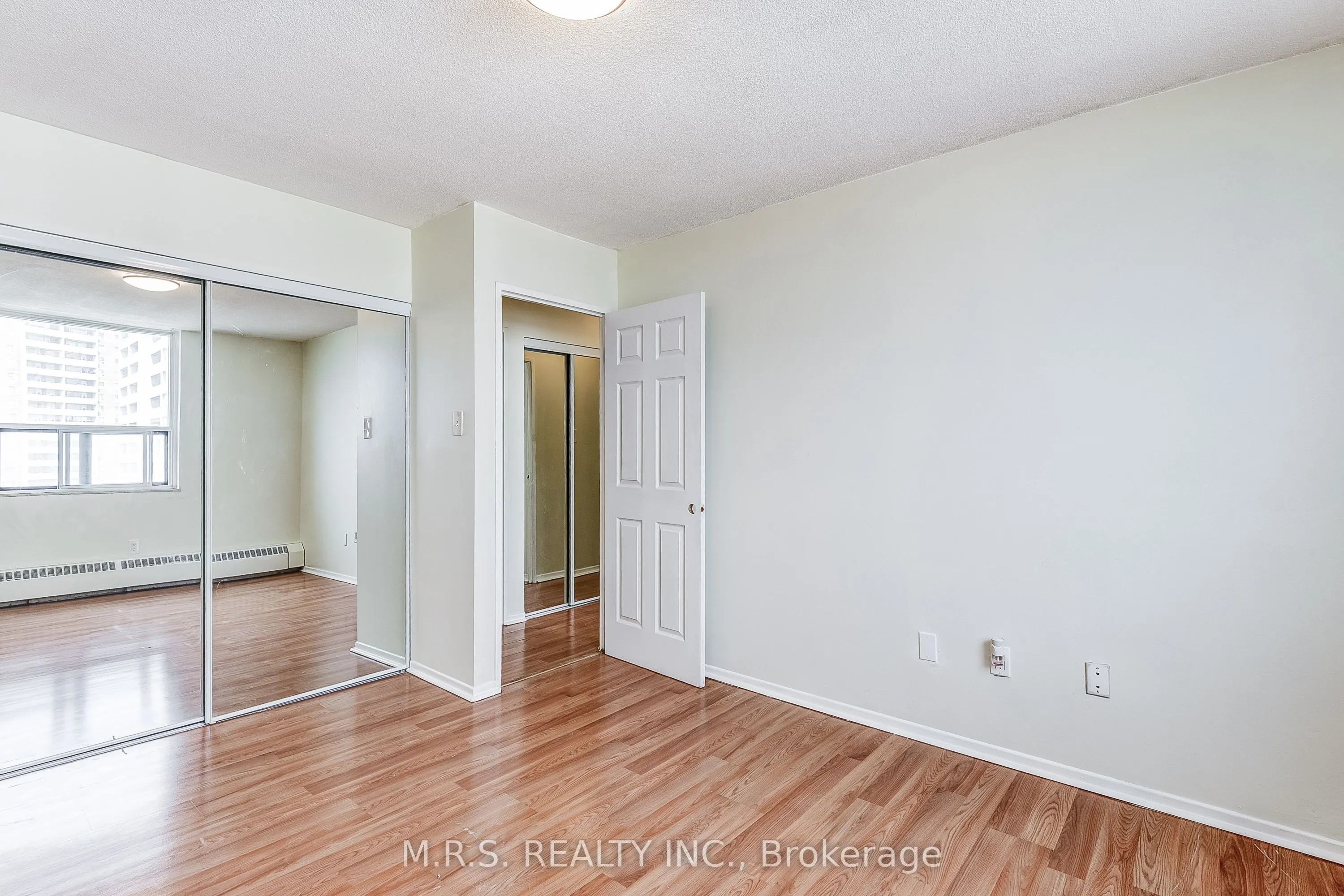 3390 Weston Road, #1502
