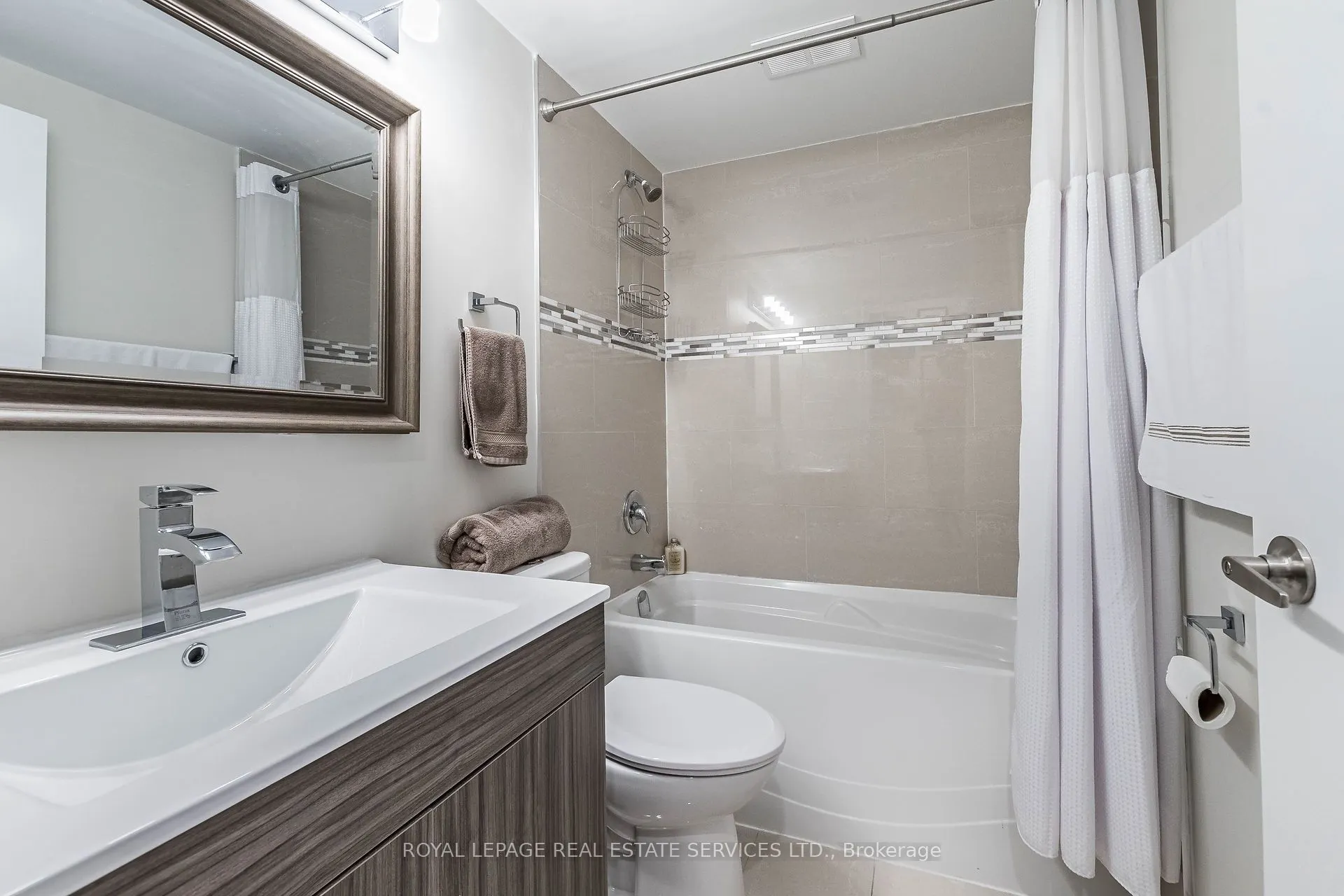 240 Scarlett Road, #1310