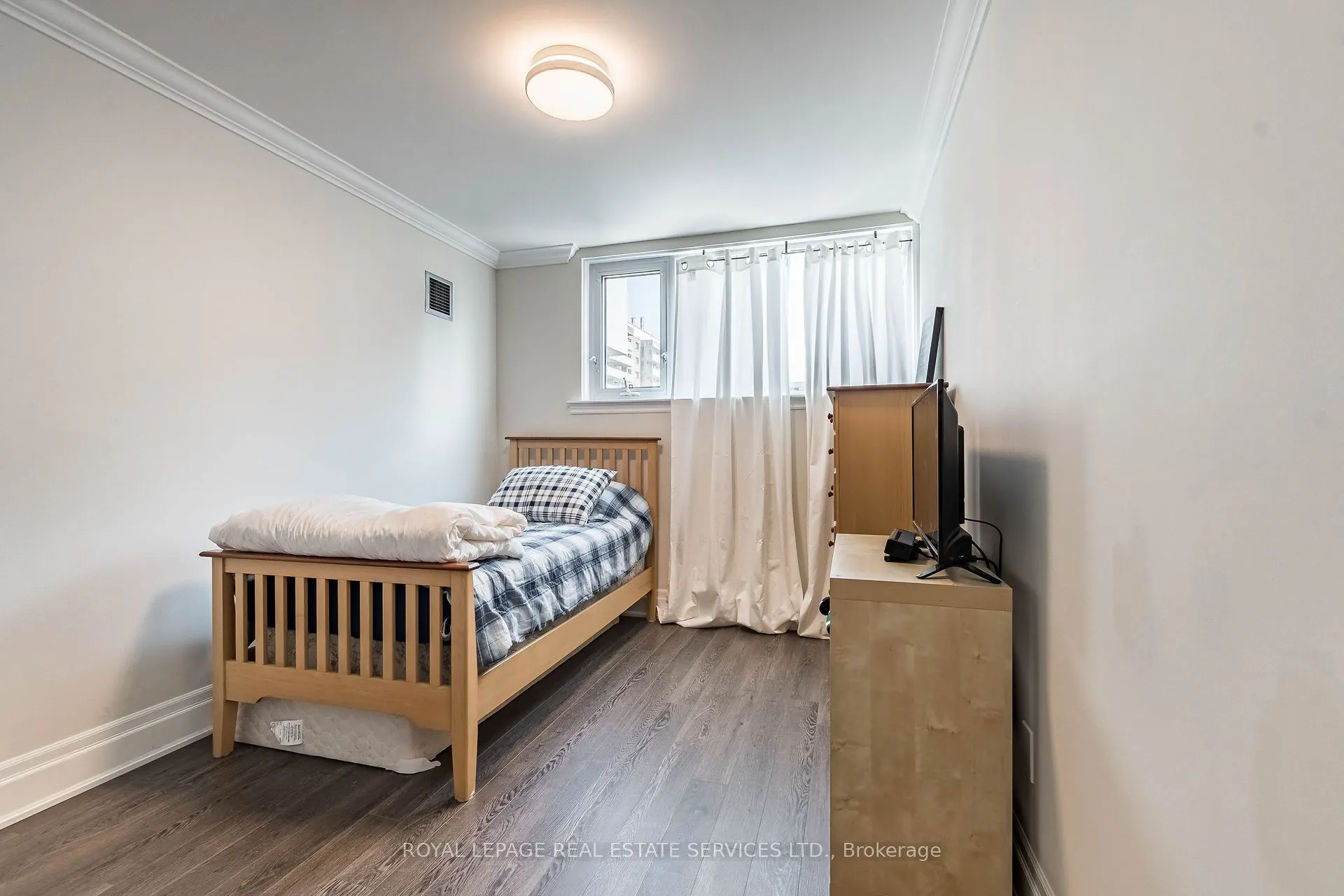 240 Scarlett Road, #1310