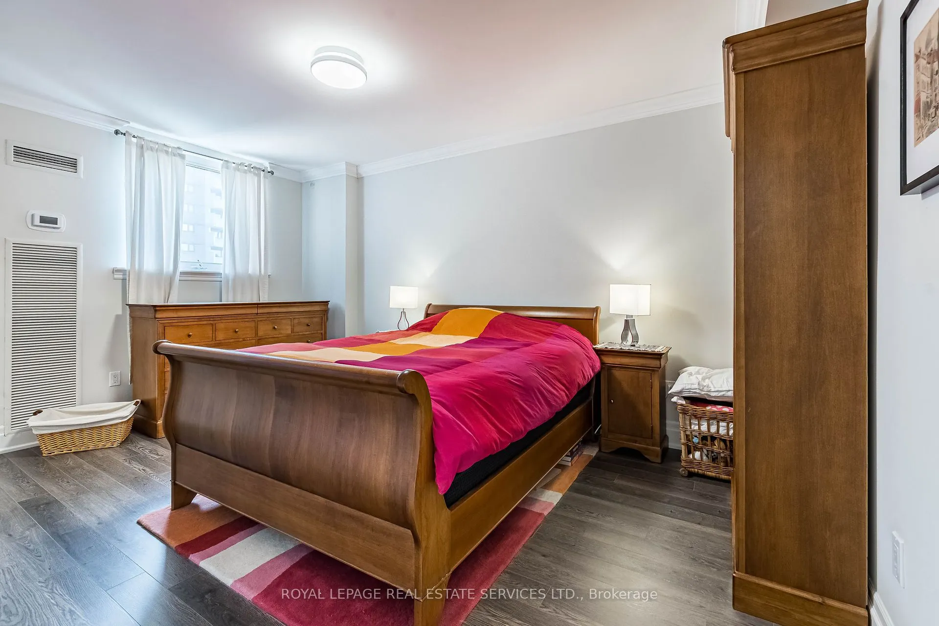 240 Scarlett Road, #1310