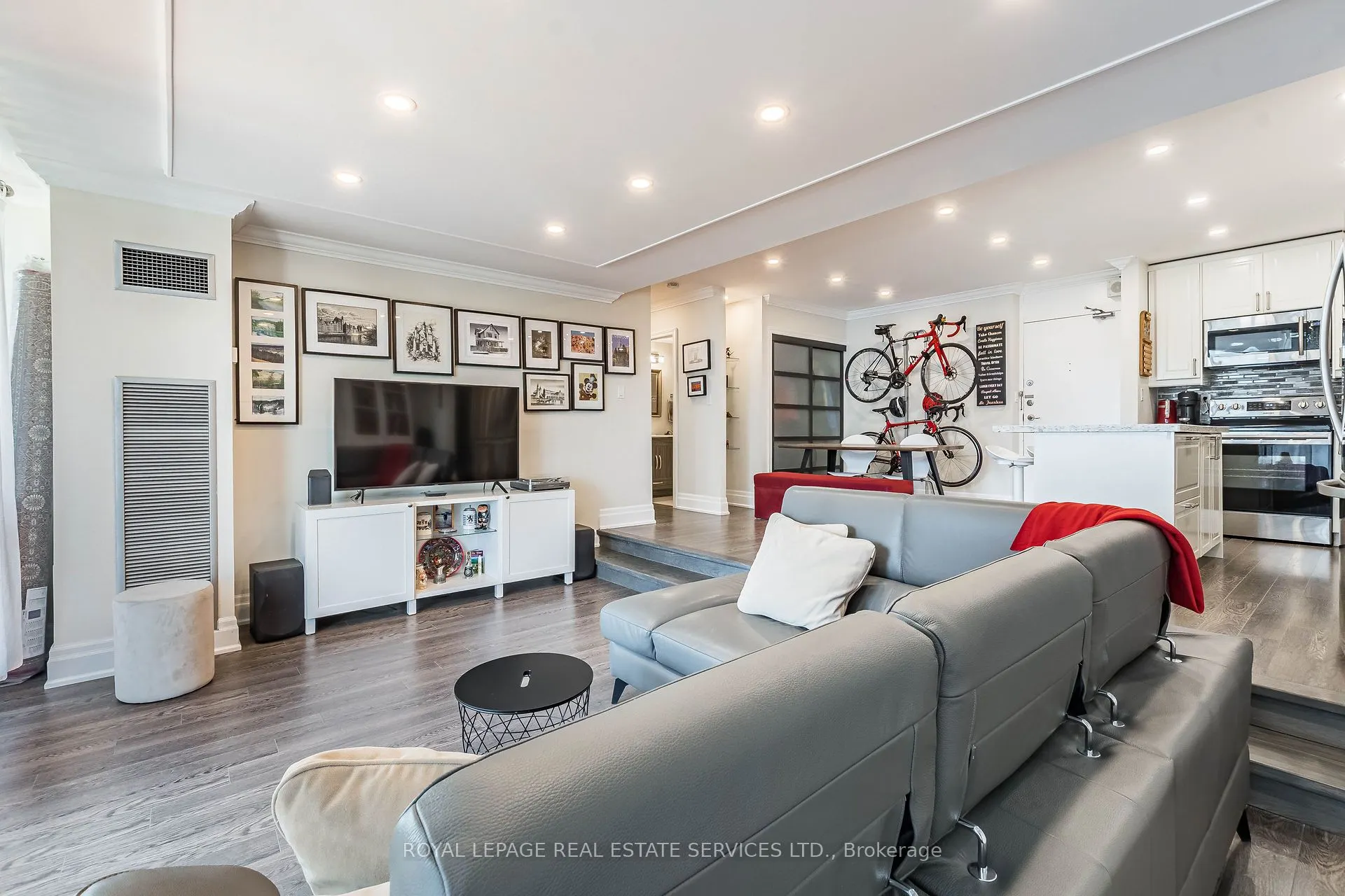 240 Scarlett Road, #1310