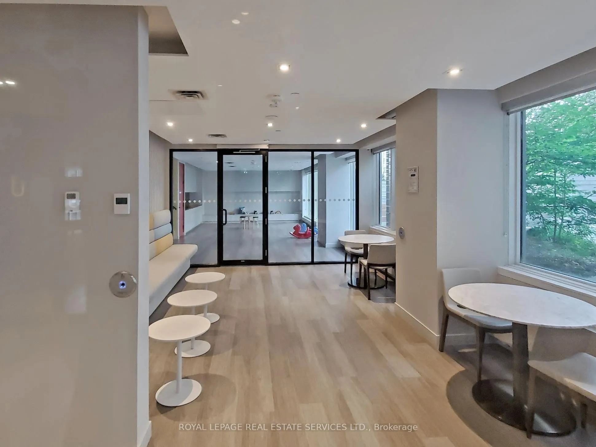4065 Confederation Parkway, #1612