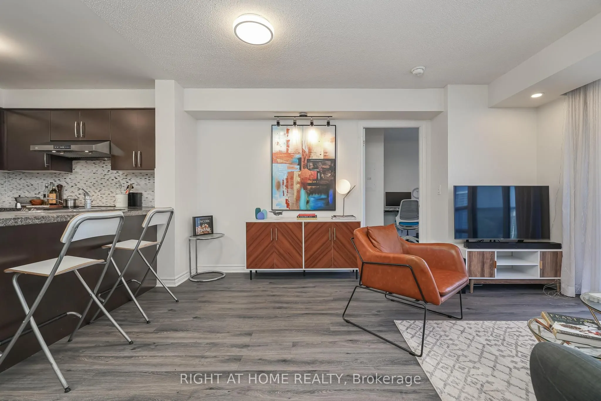 3 Michael Power Place, #2402