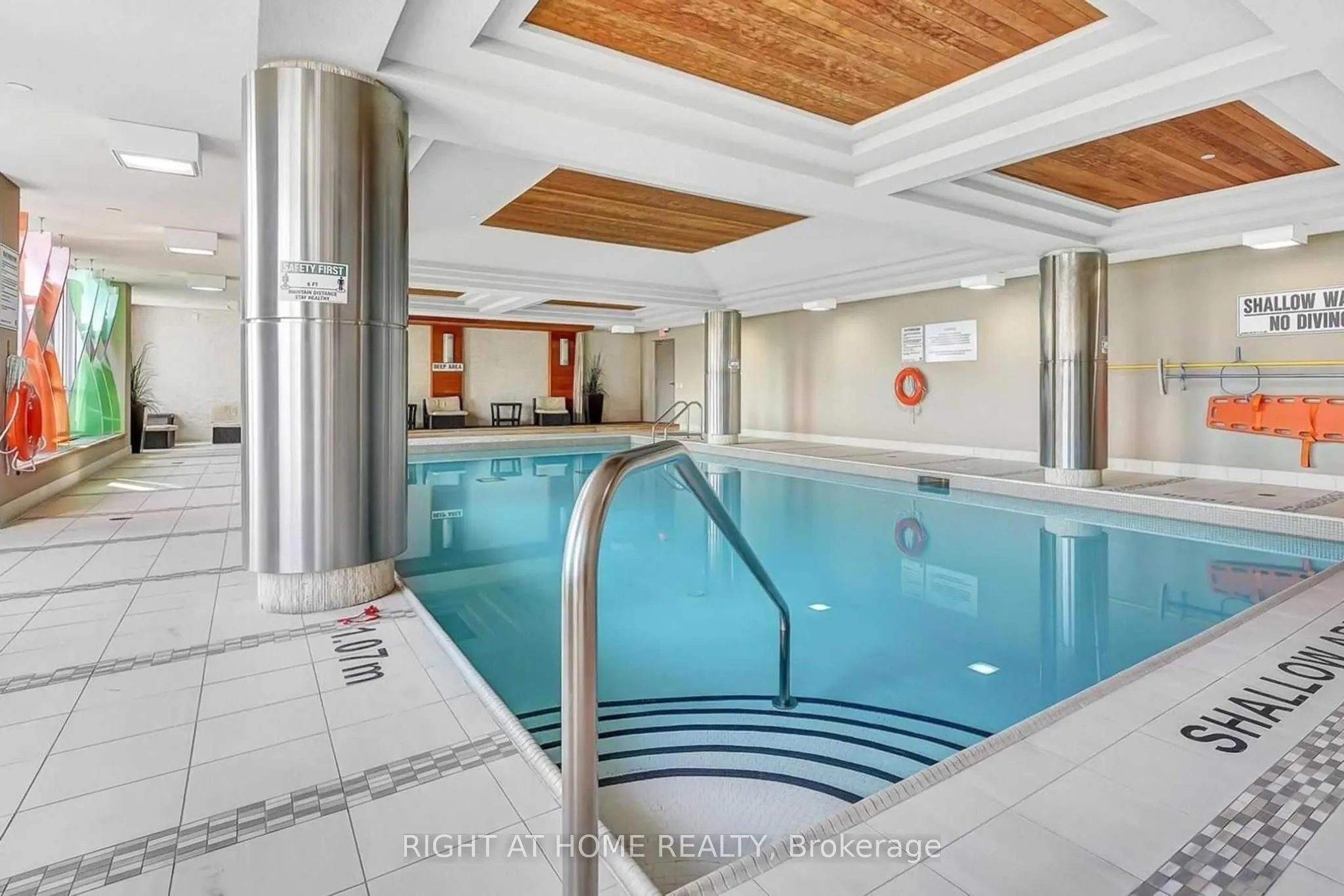 3 Michael Power Place, #2402