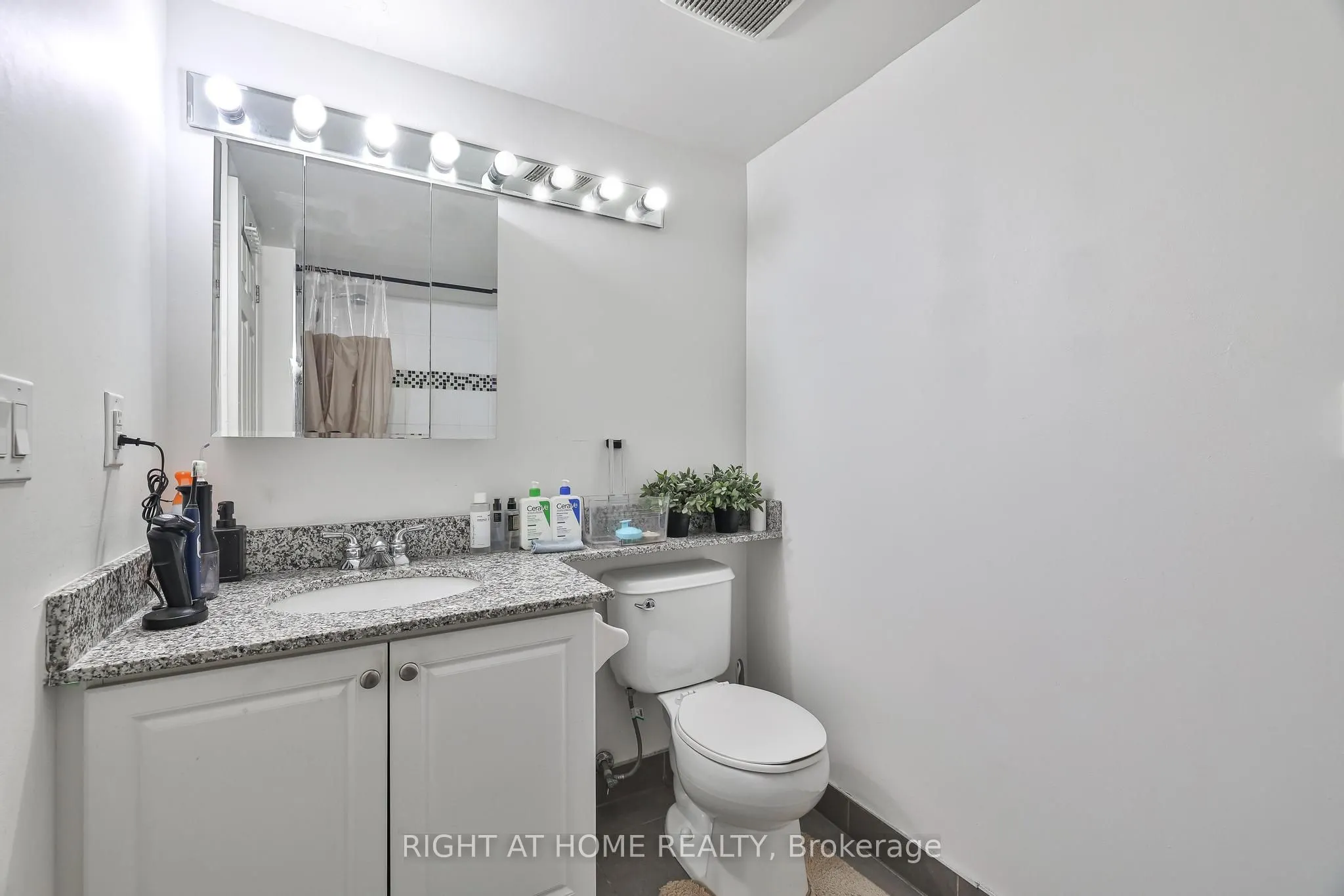 3 Michael Power Place, #2402