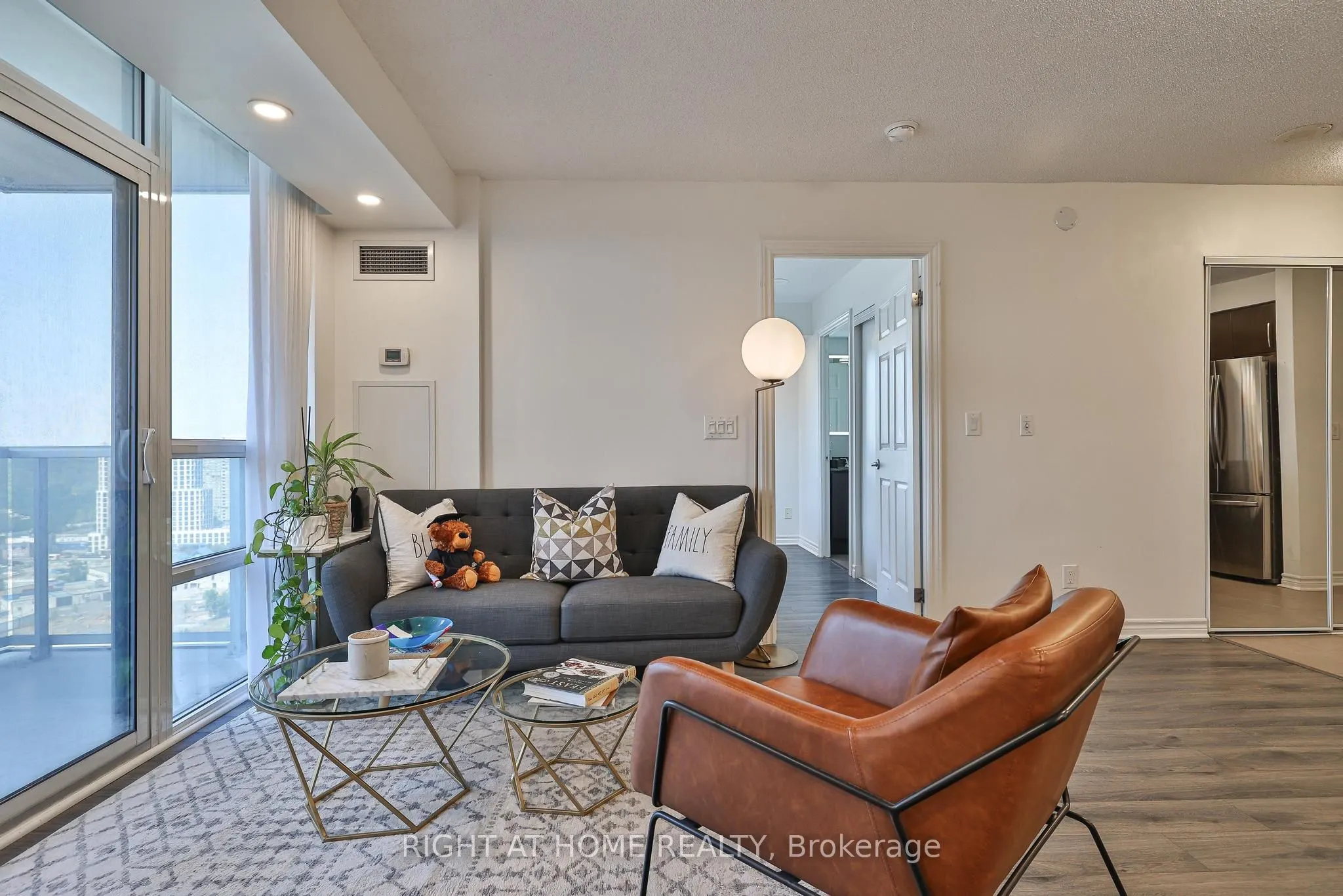 3 Michael Power Place, #2402