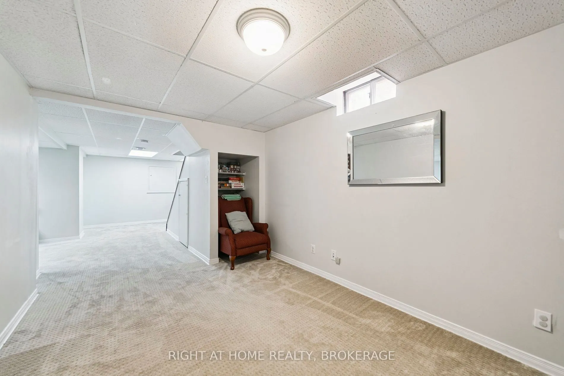 550 Eliza Crescent