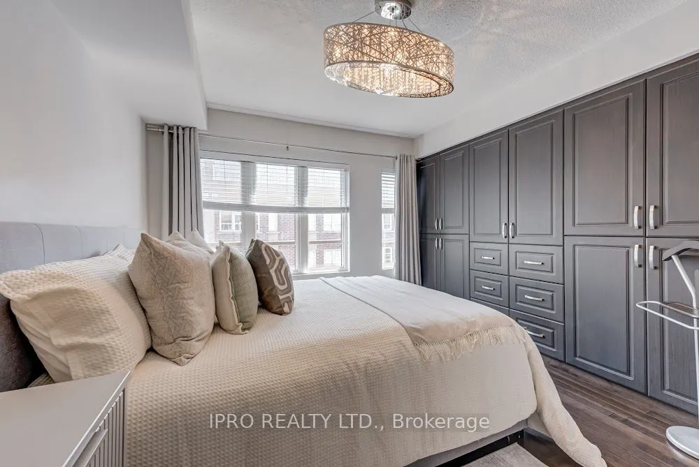 351 Wallace Ave Avenue, #264